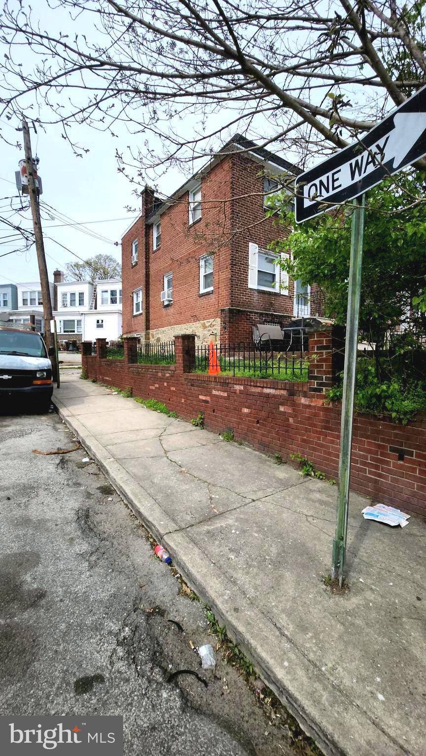 Darby, PA 19023,610 CEDAR AVE