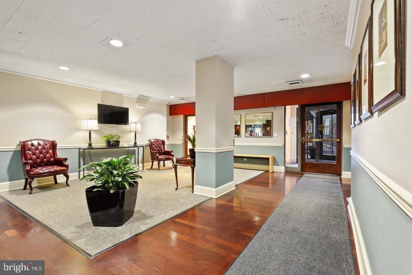 Baltimore, MD 21202,1101 SAINT PAUL ST #301
