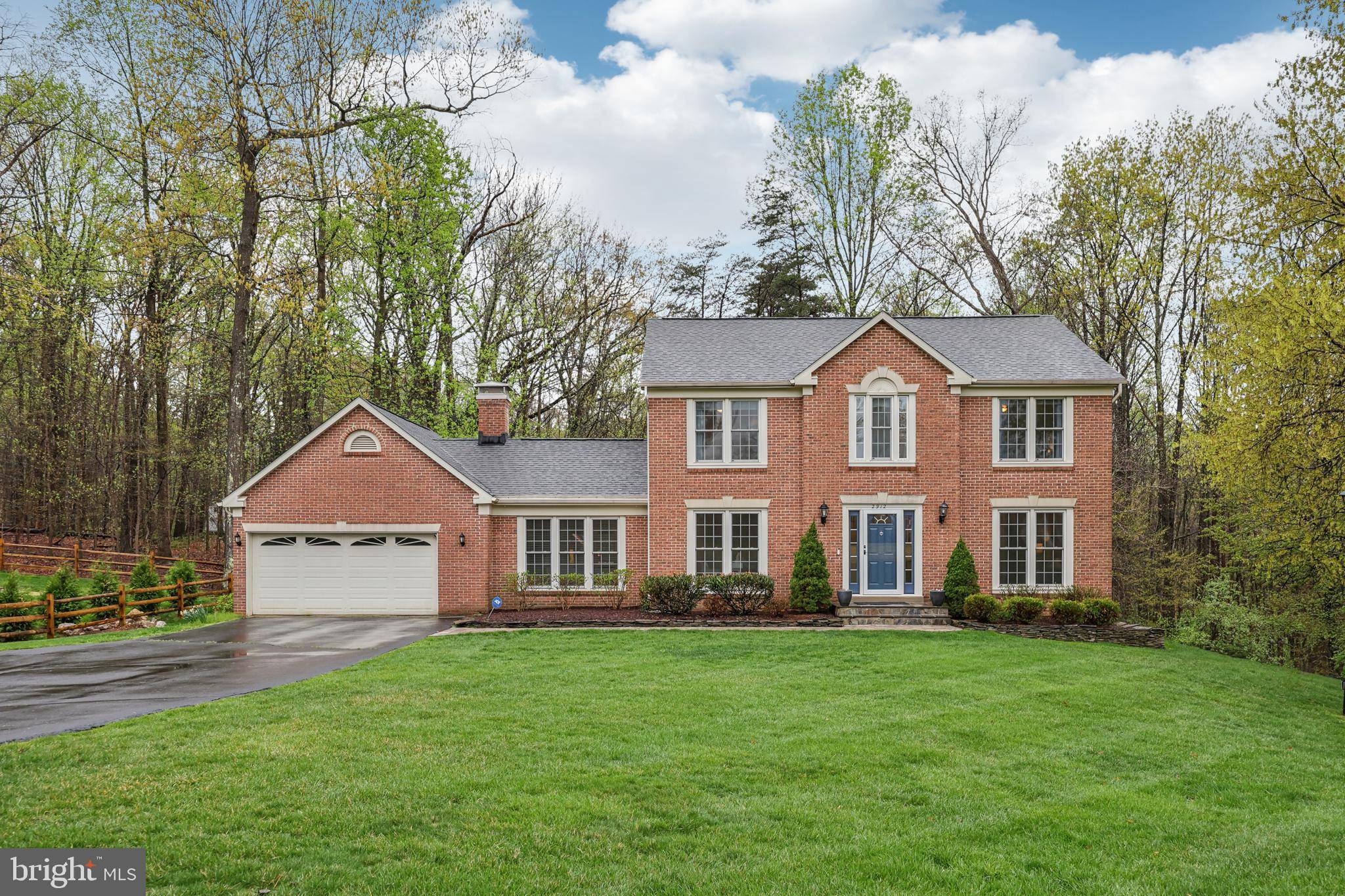 Oakton, VA 22124,2912 OAKTON RIDGE CIR