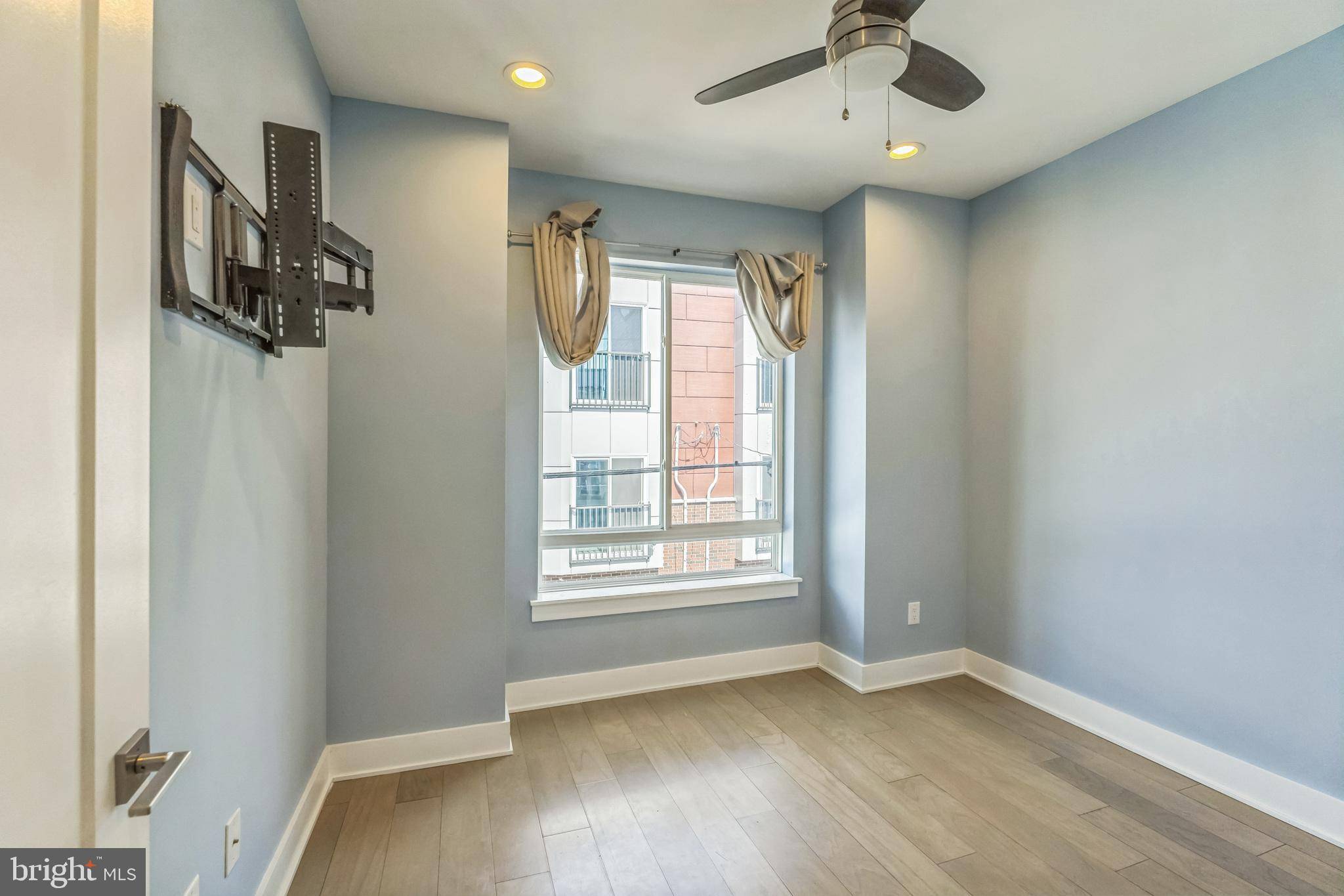 Philadelphia, PA 19125,1908 E HAROLD ST