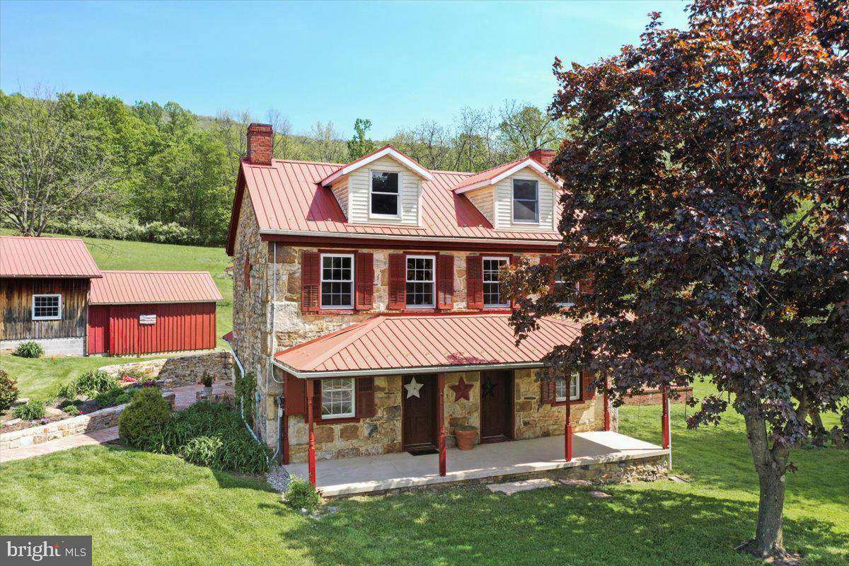 Mercersburg, PA 17236,7160 LITTLE COVE RD
