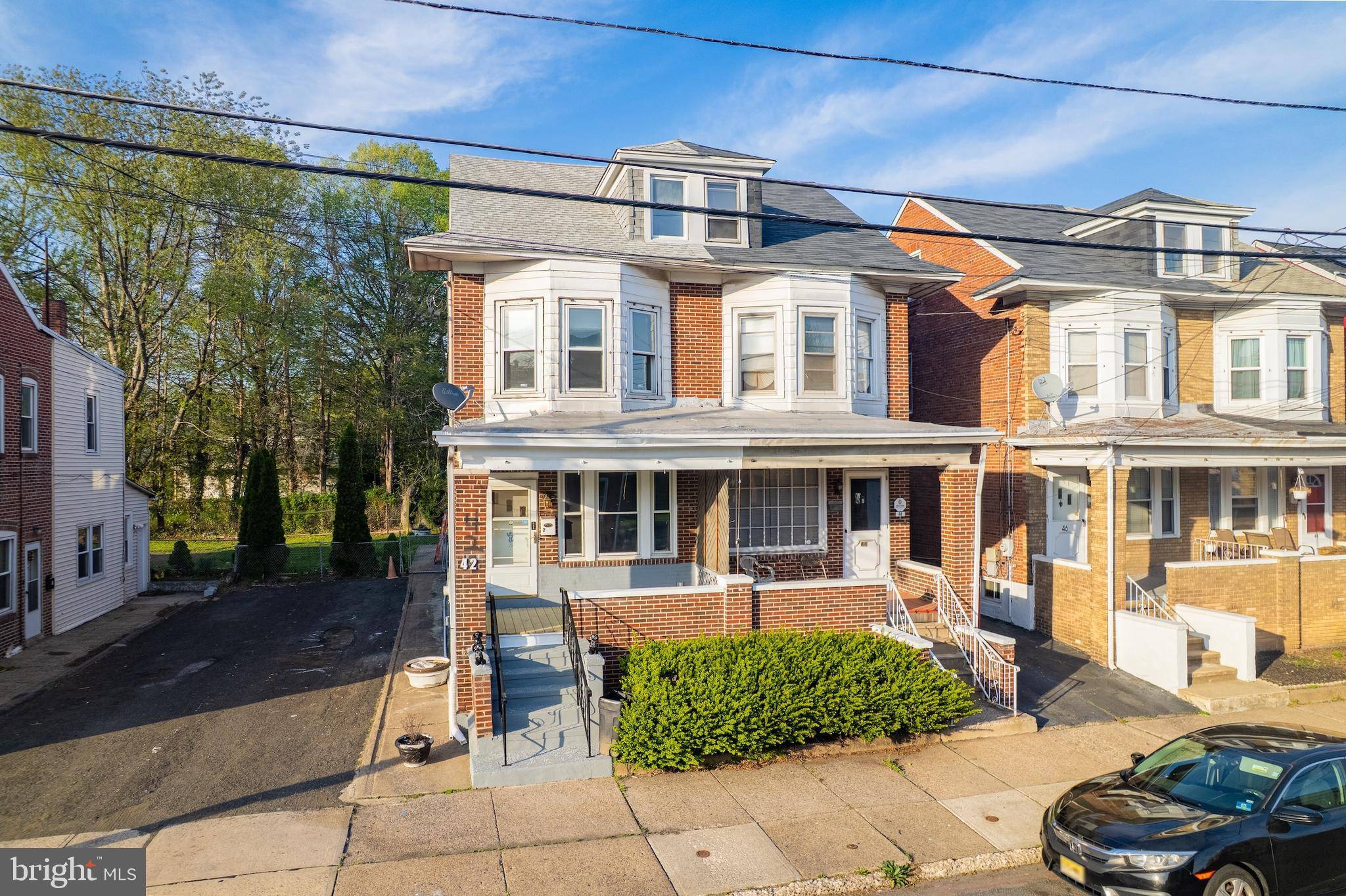 Trenton, NJ 08638,42 E PAUL AVE