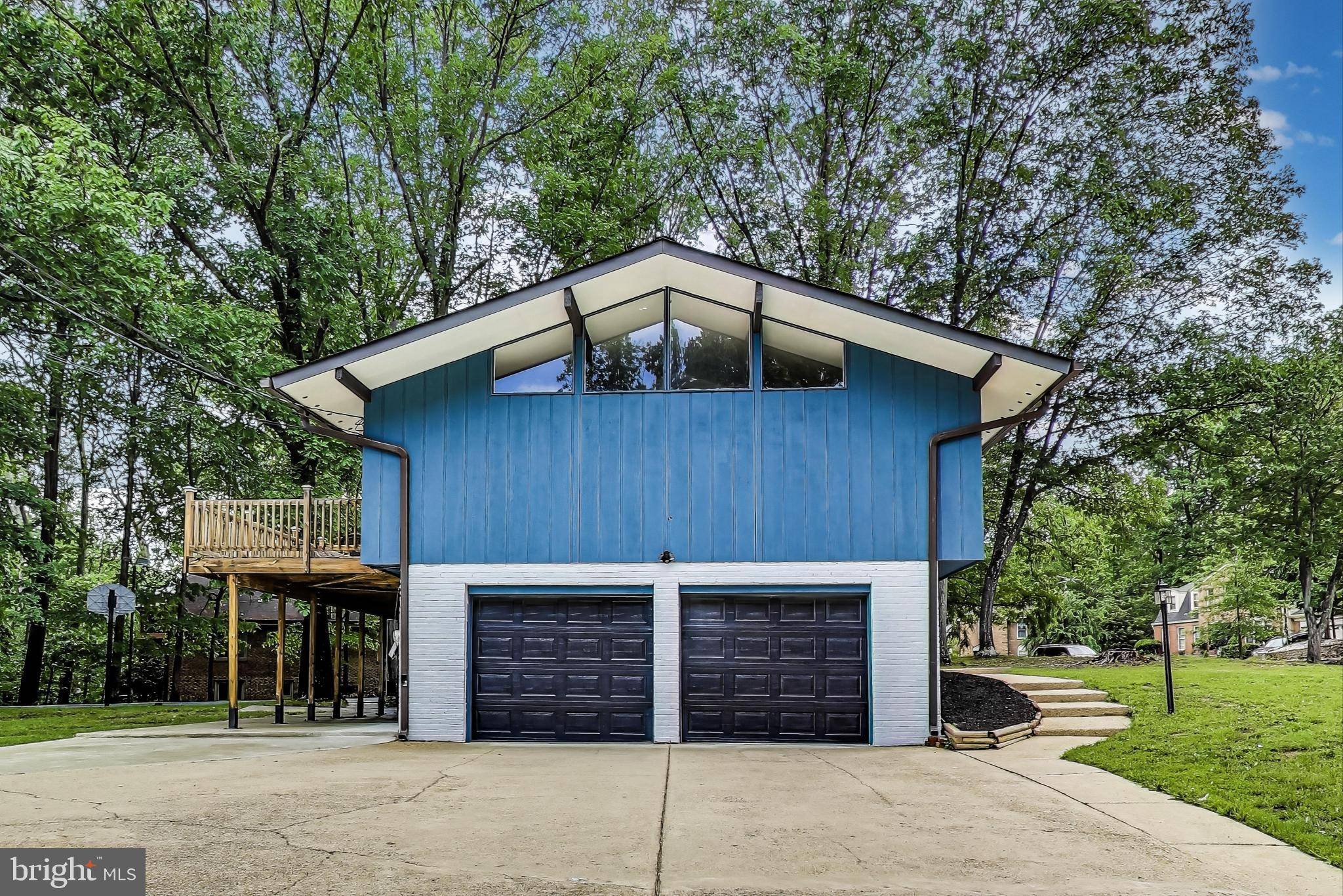 Fort Washington, MD 20744,804 W TANTALLON DR