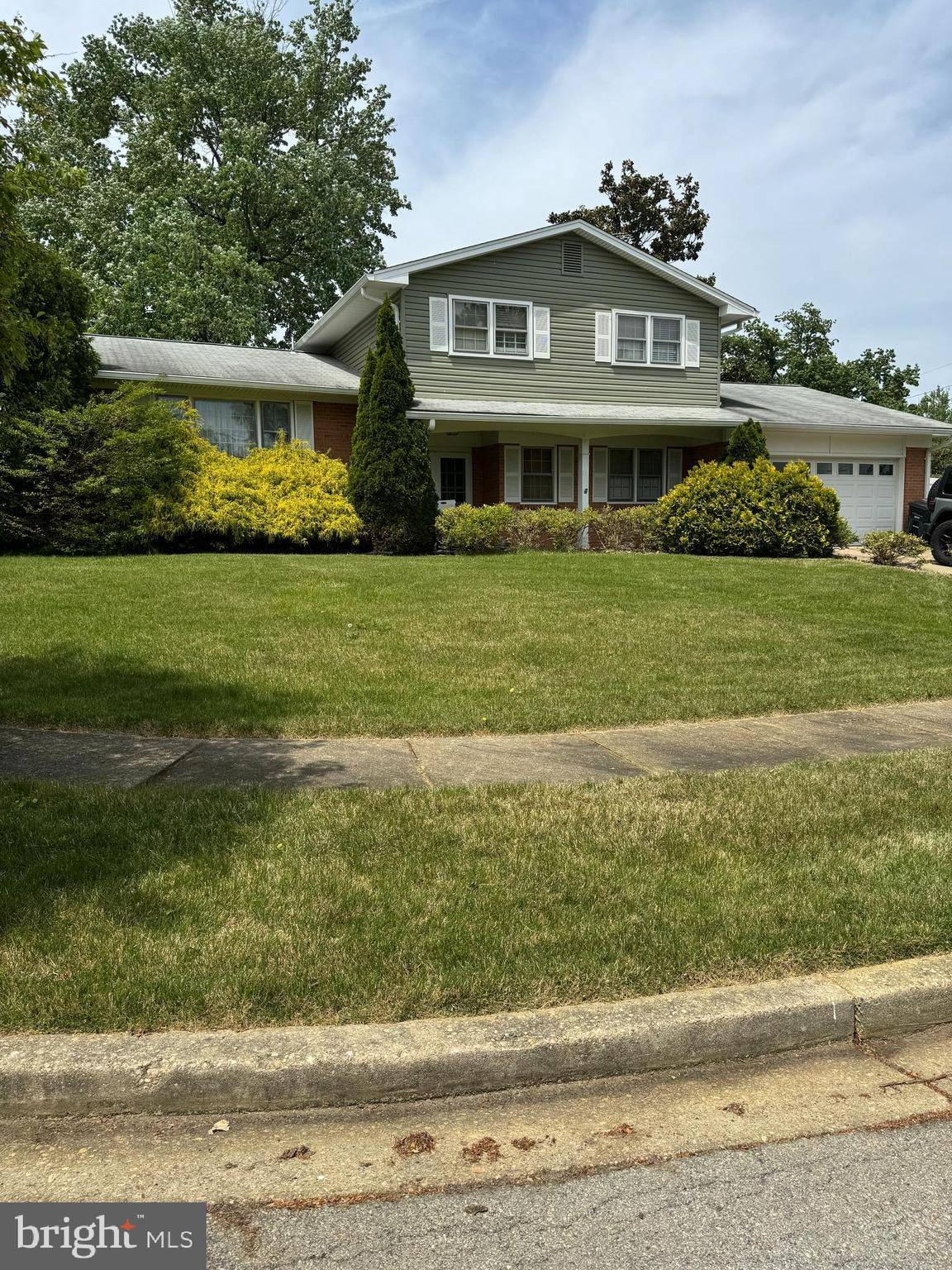Temple Hills, MD 20748,6301 SHOPTON CT