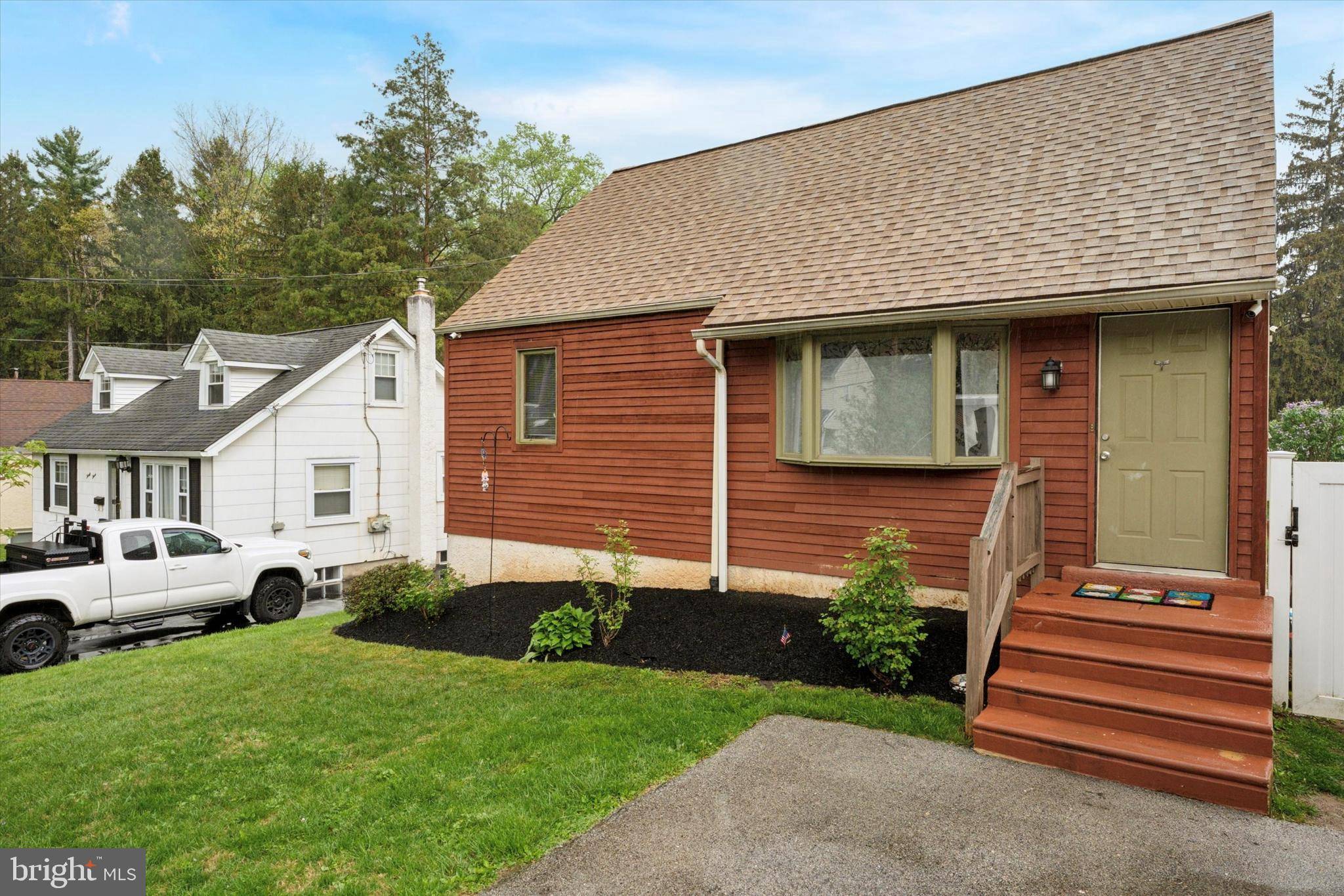 Newtown Square, PA 19073,31 DELMONT RD