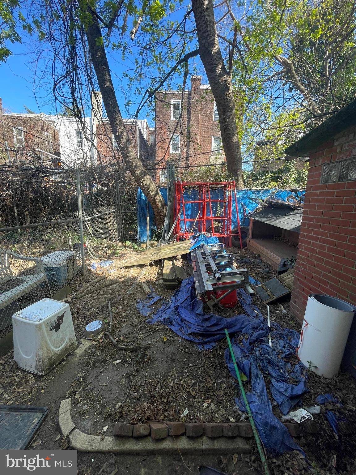 Philadelphia, PA 19140,2045 BELLEVUE ST