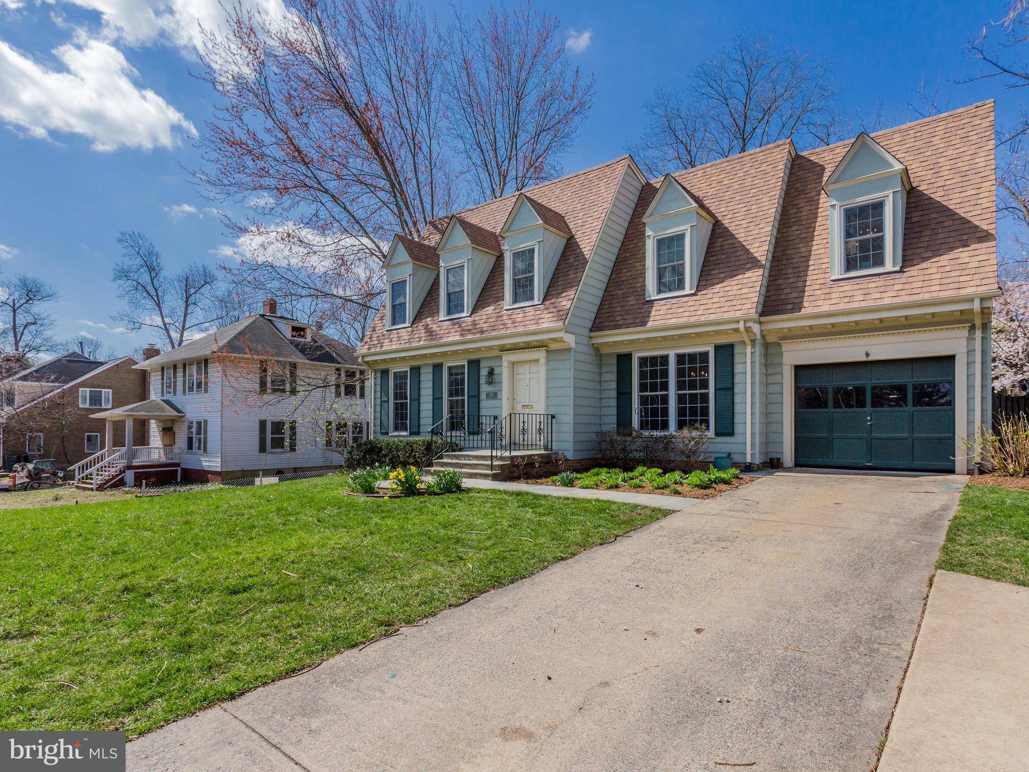 Falls Church, VA 22046,112 E JEFFERSON ST E