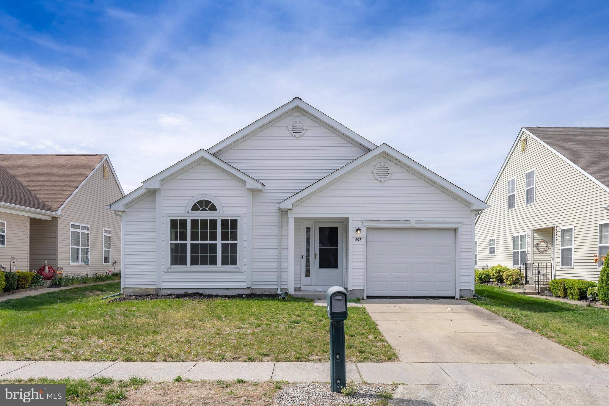 Williamstown, NJ 08094,507 ST KITTS DR