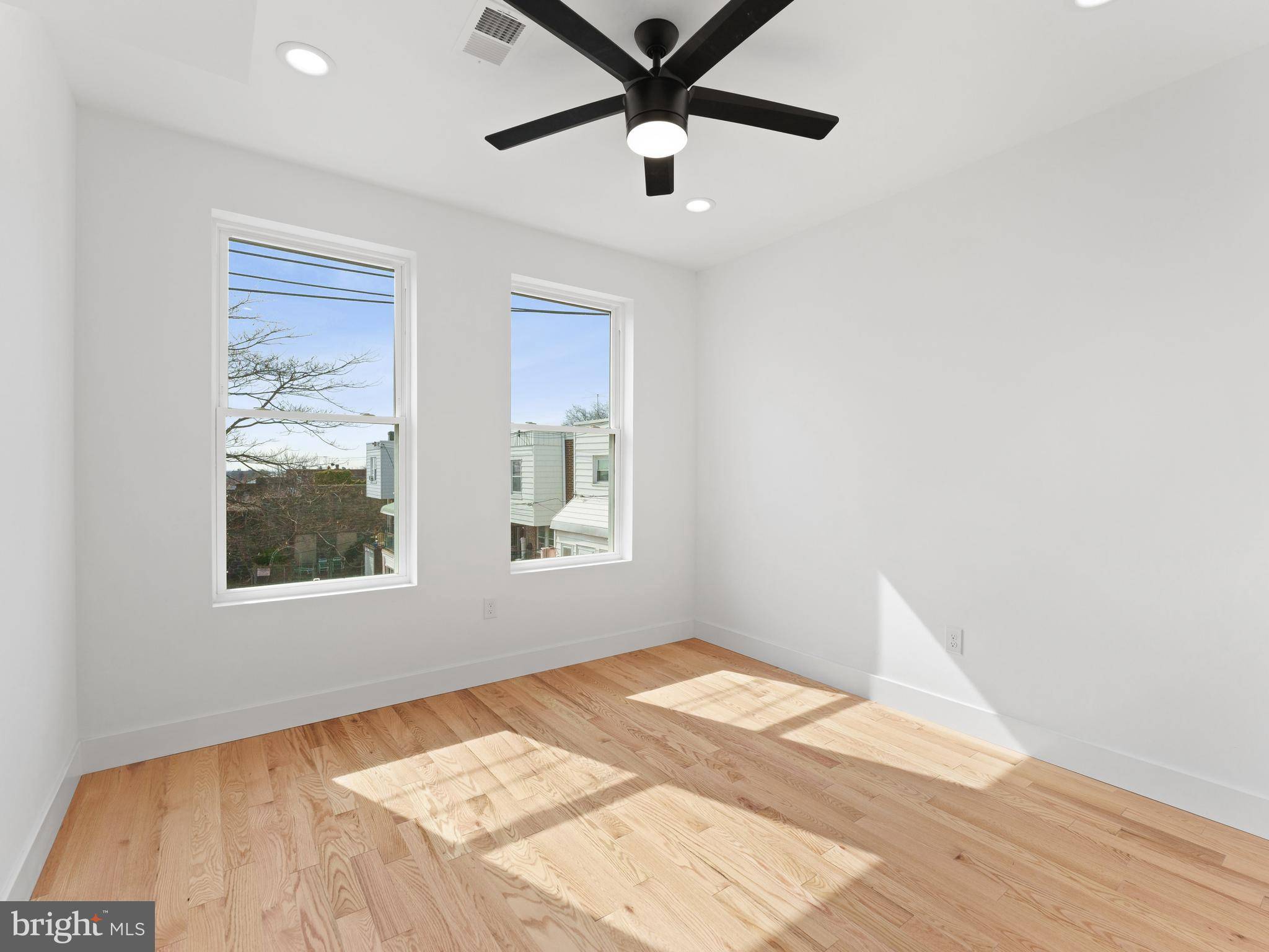 Philadelphia, PA 19151,6442 LANSDOWNE AVE #2
