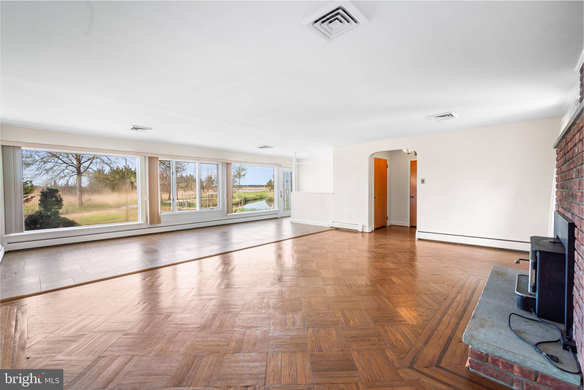 Egg Harbor Township, NJ 08234,333 BETSEY SCULL RD