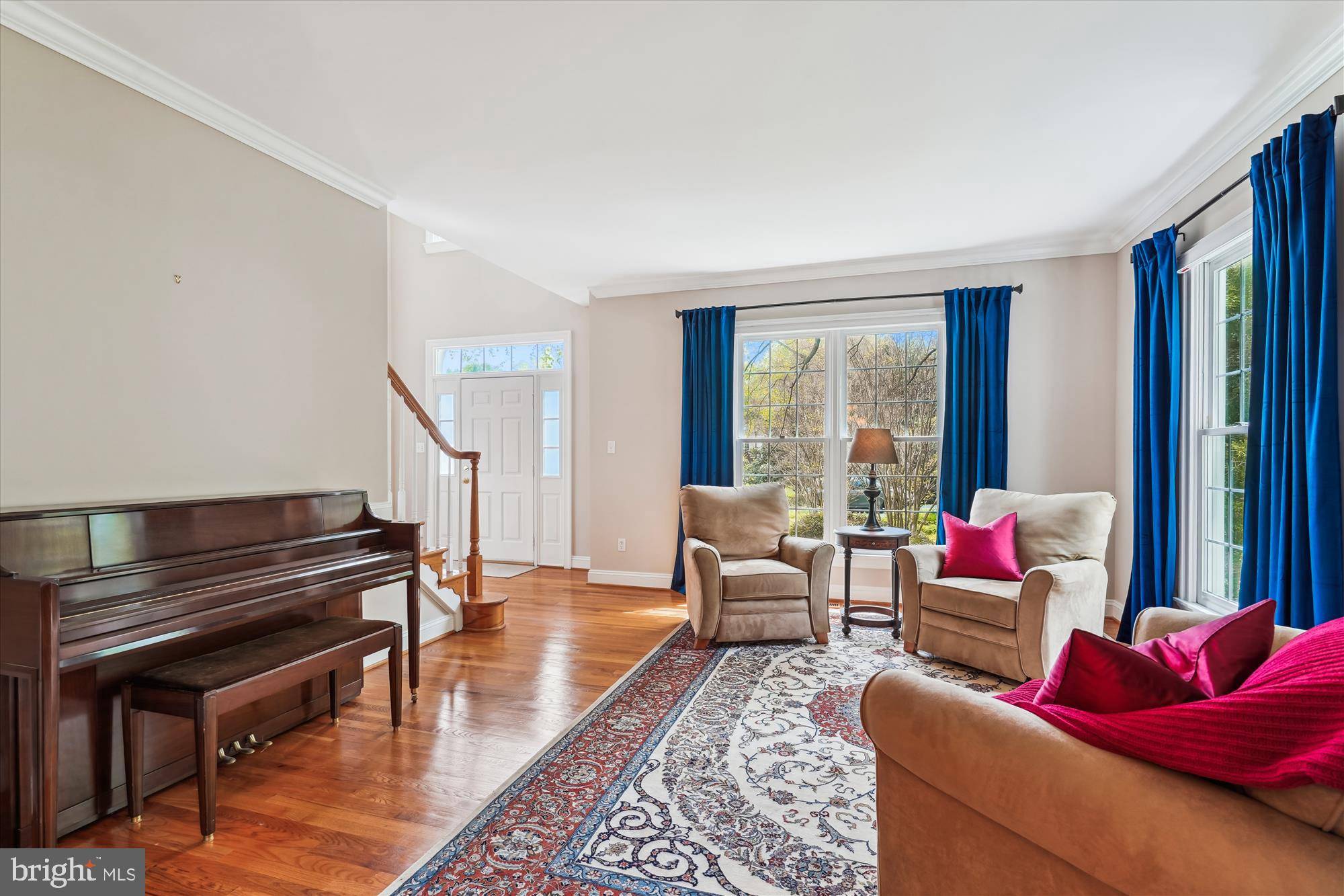 Vienna, VA 22182,9012 AVIS CT