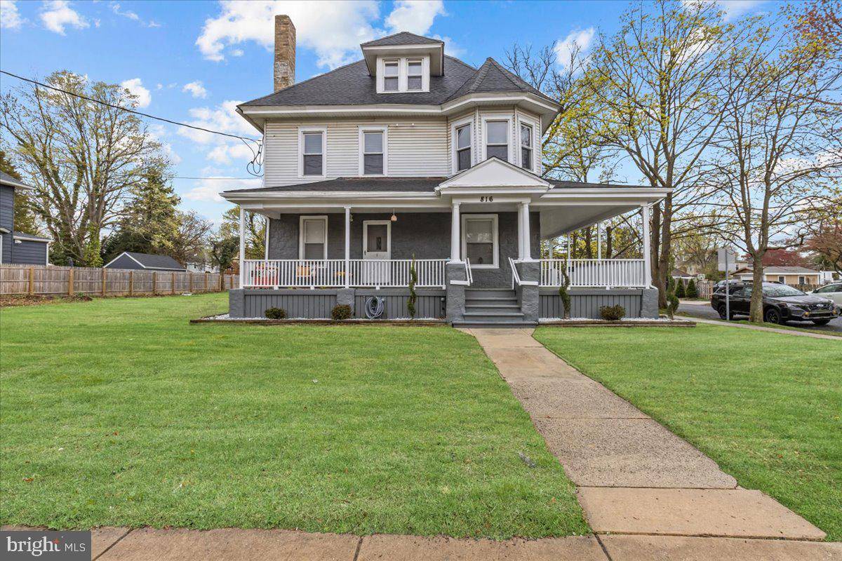 Collingswood, NJ 08107,816 COLLINGS AVE