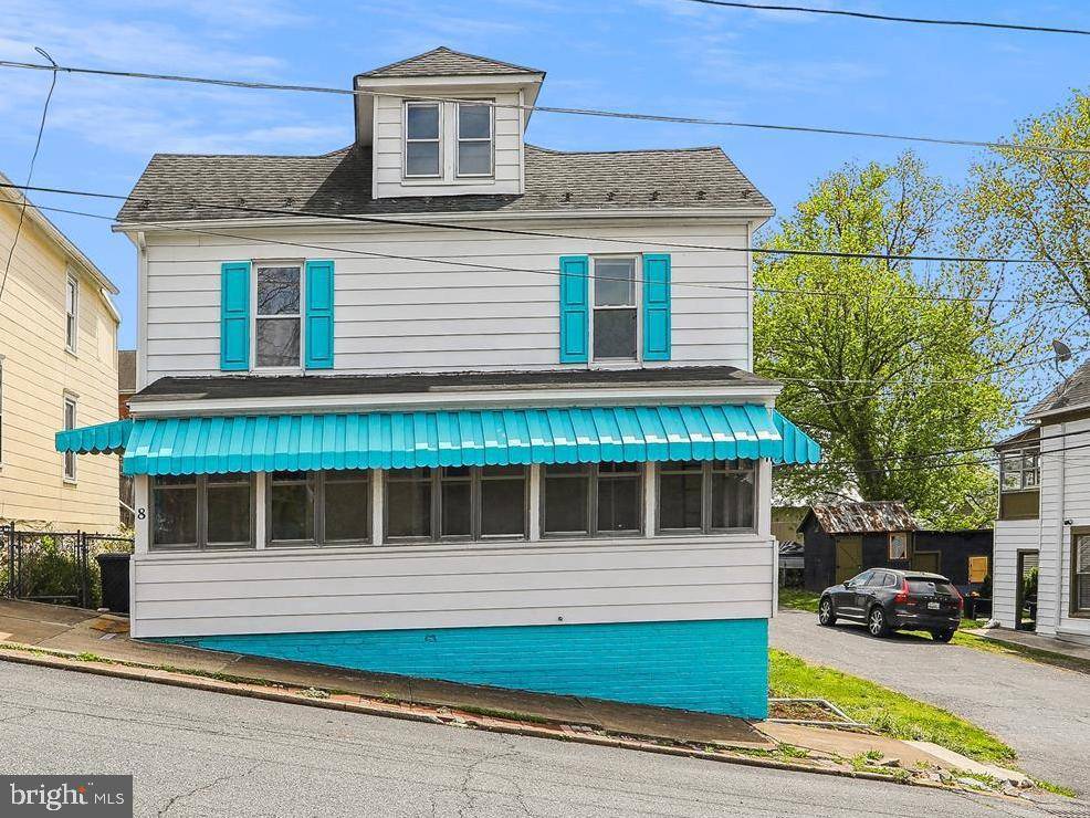 Brunswick, MD 21716,8 5TH AVE