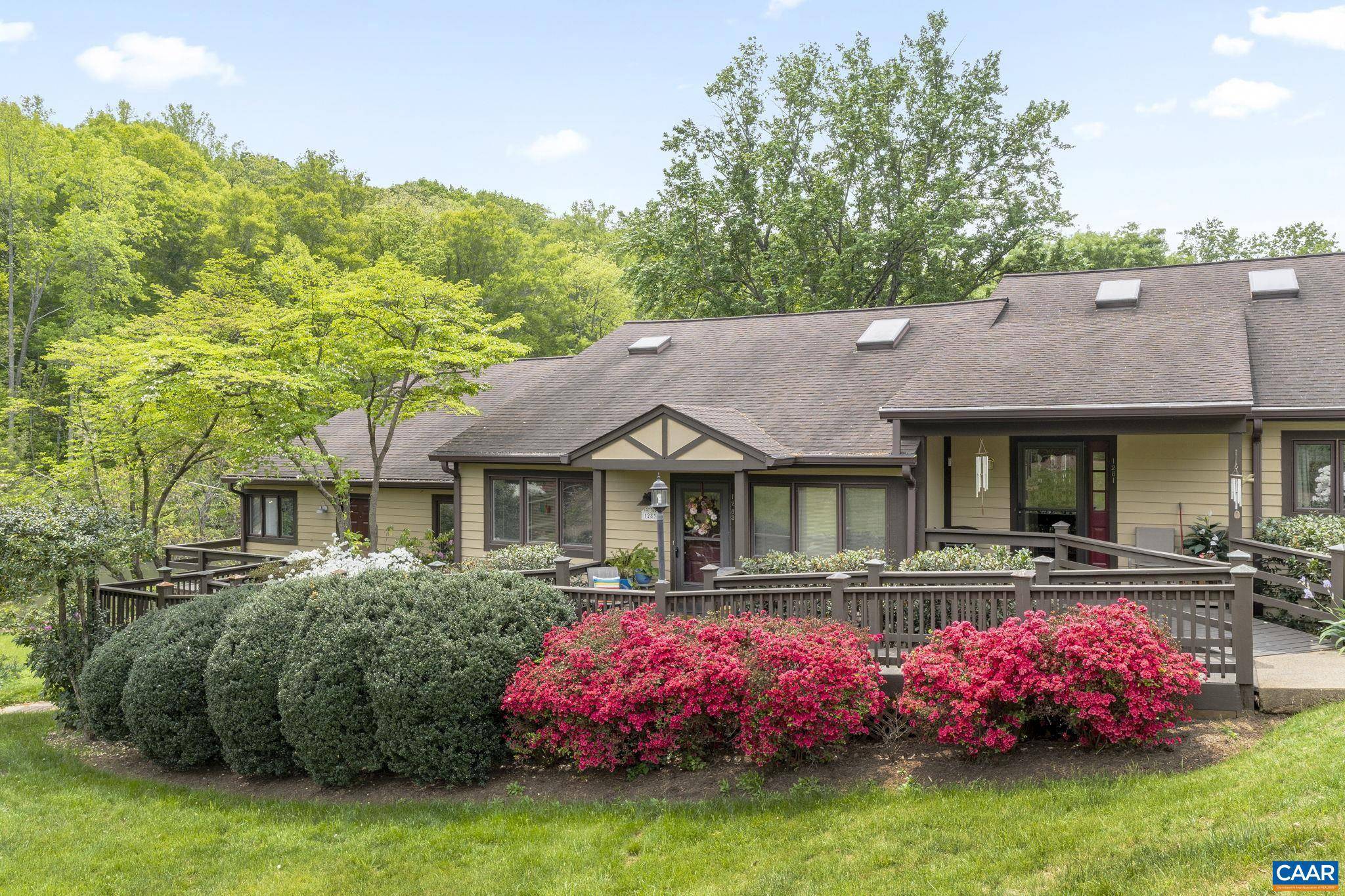 Charlottesville, VA 22901,1285 BRANCHLANDS DR