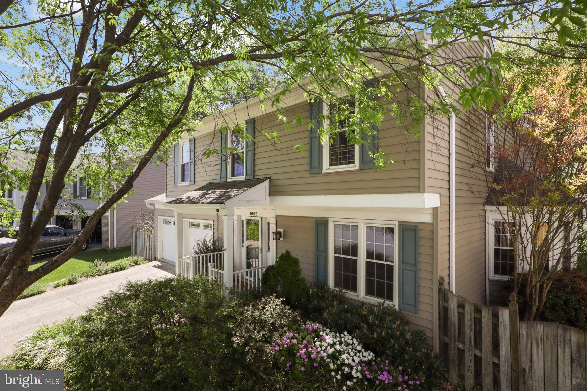Herndon, VA 20170,1602 BLACKSMITH LN
