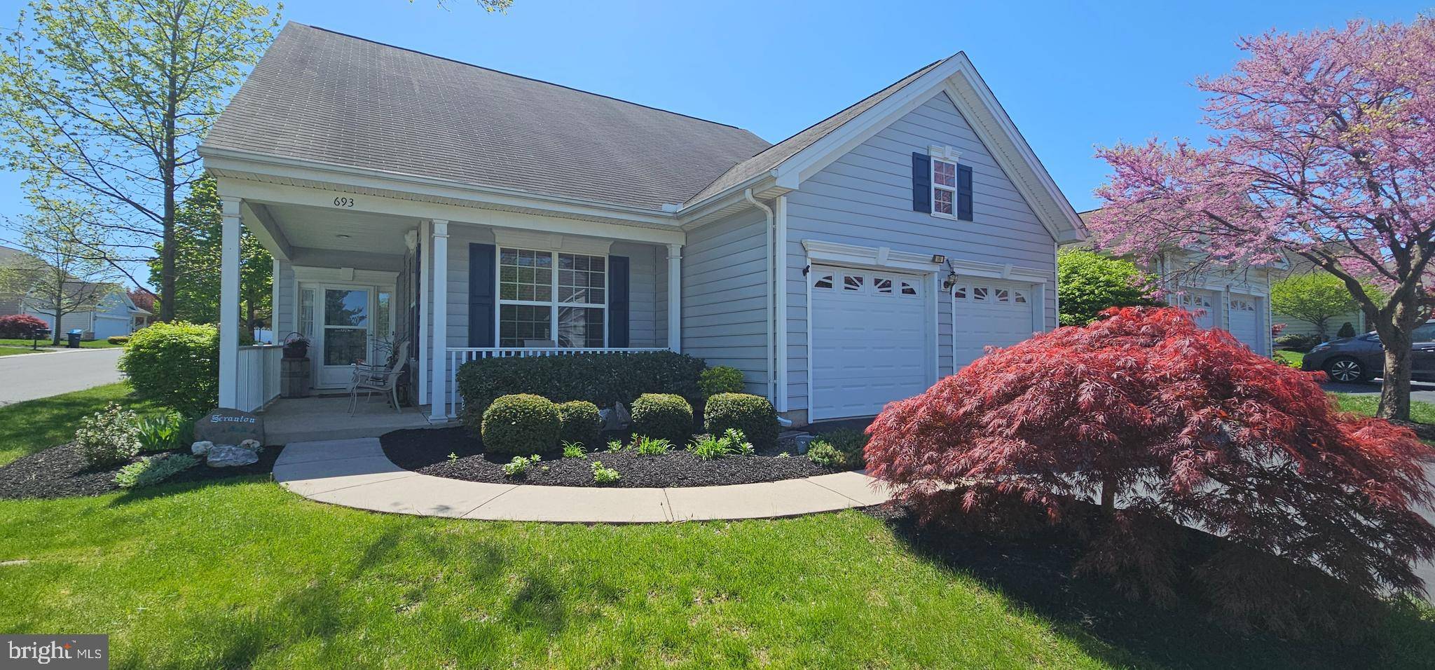 Mount Joy, PA 17552,693 HAWTHORNE LN