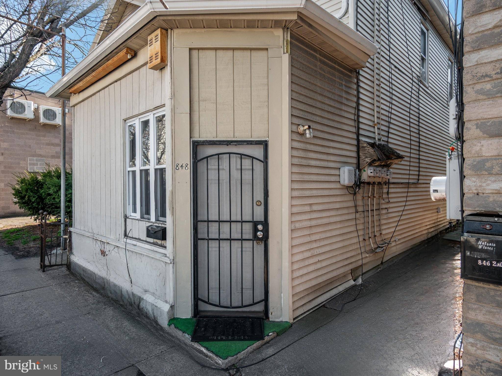 Scranton, PA 18509,848 CAPOUSE AVE