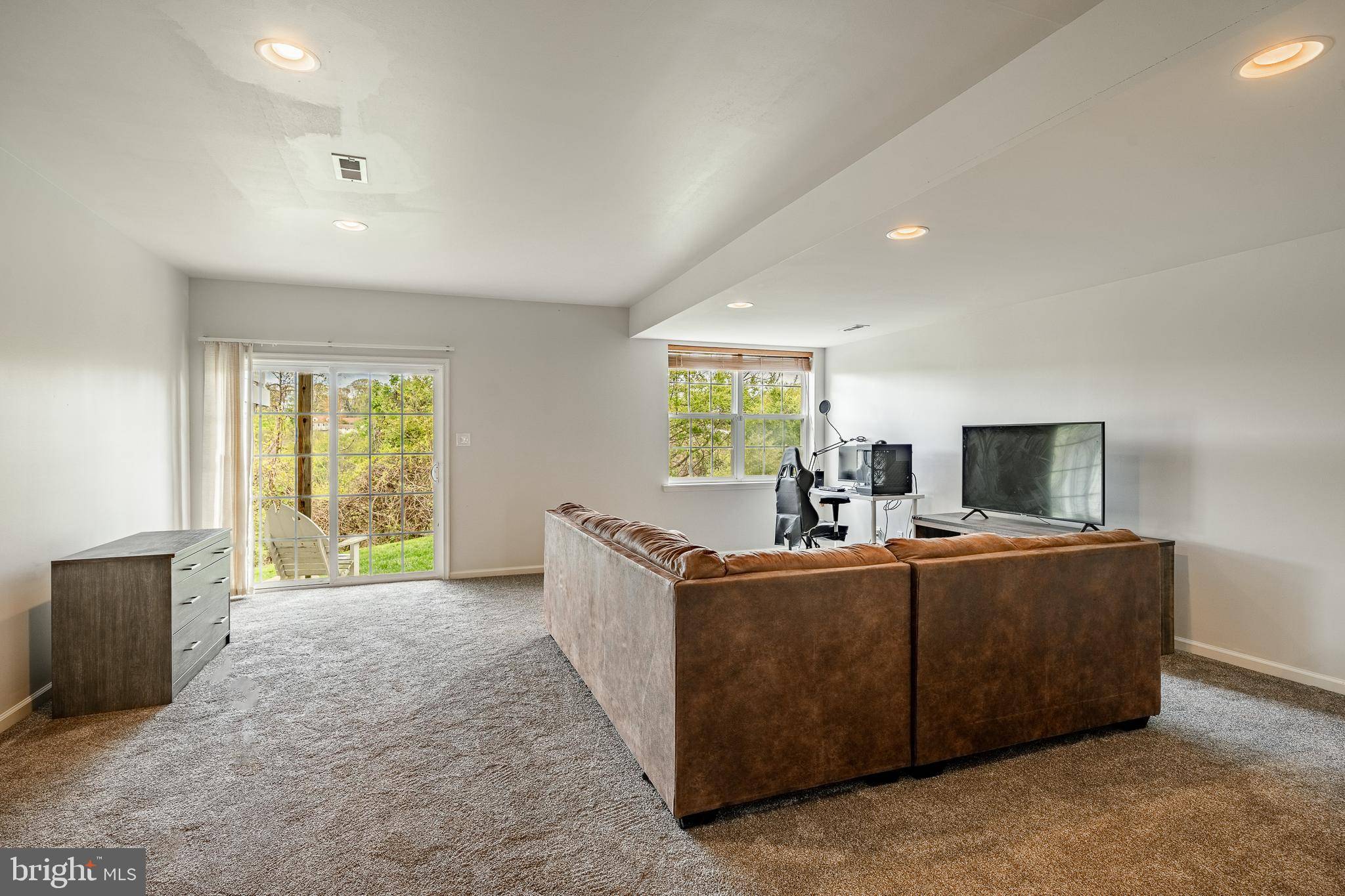 Coatesville, PA 19320,71 NARRAGANSETT LN