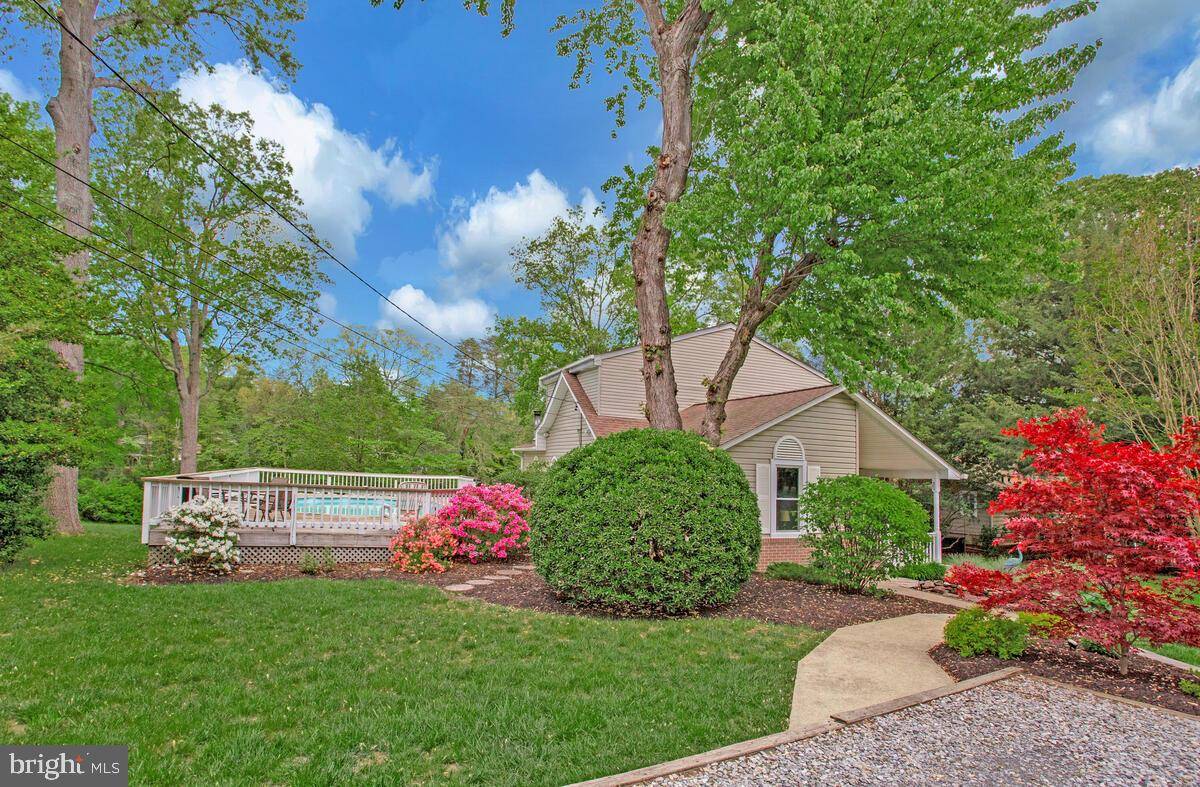 Severna Park, MD 21146,611 CYPRESS RD