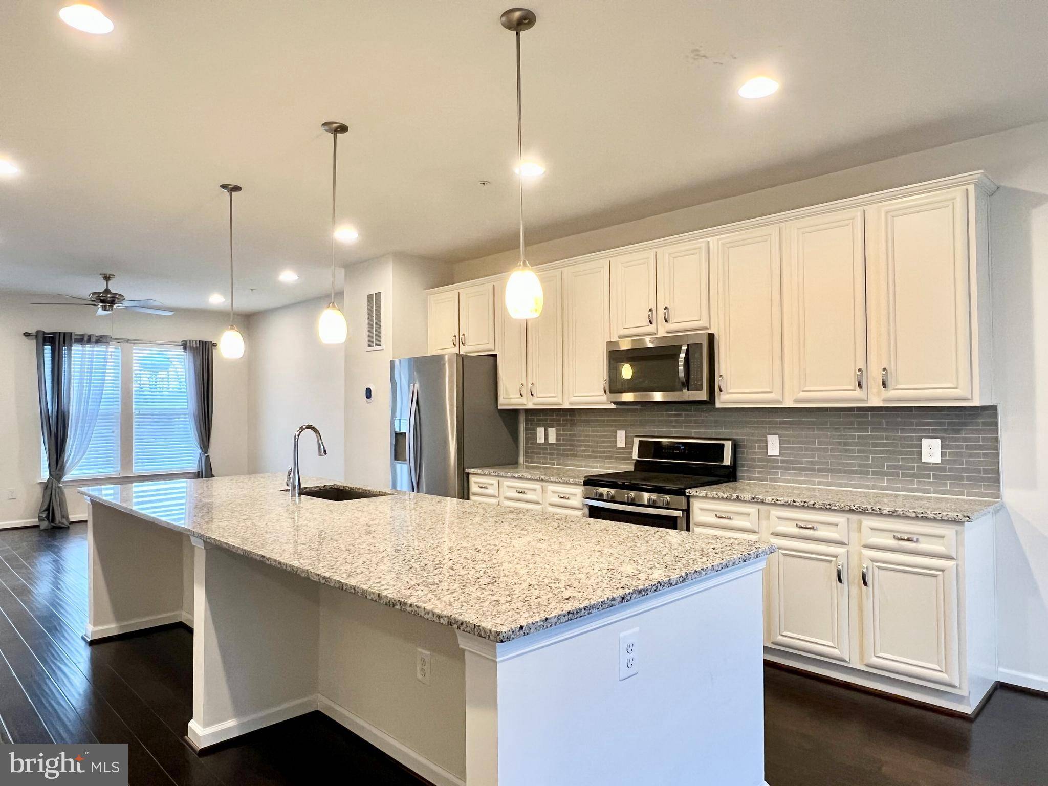 Hanover, MD 21076,8119 DALTON WAY