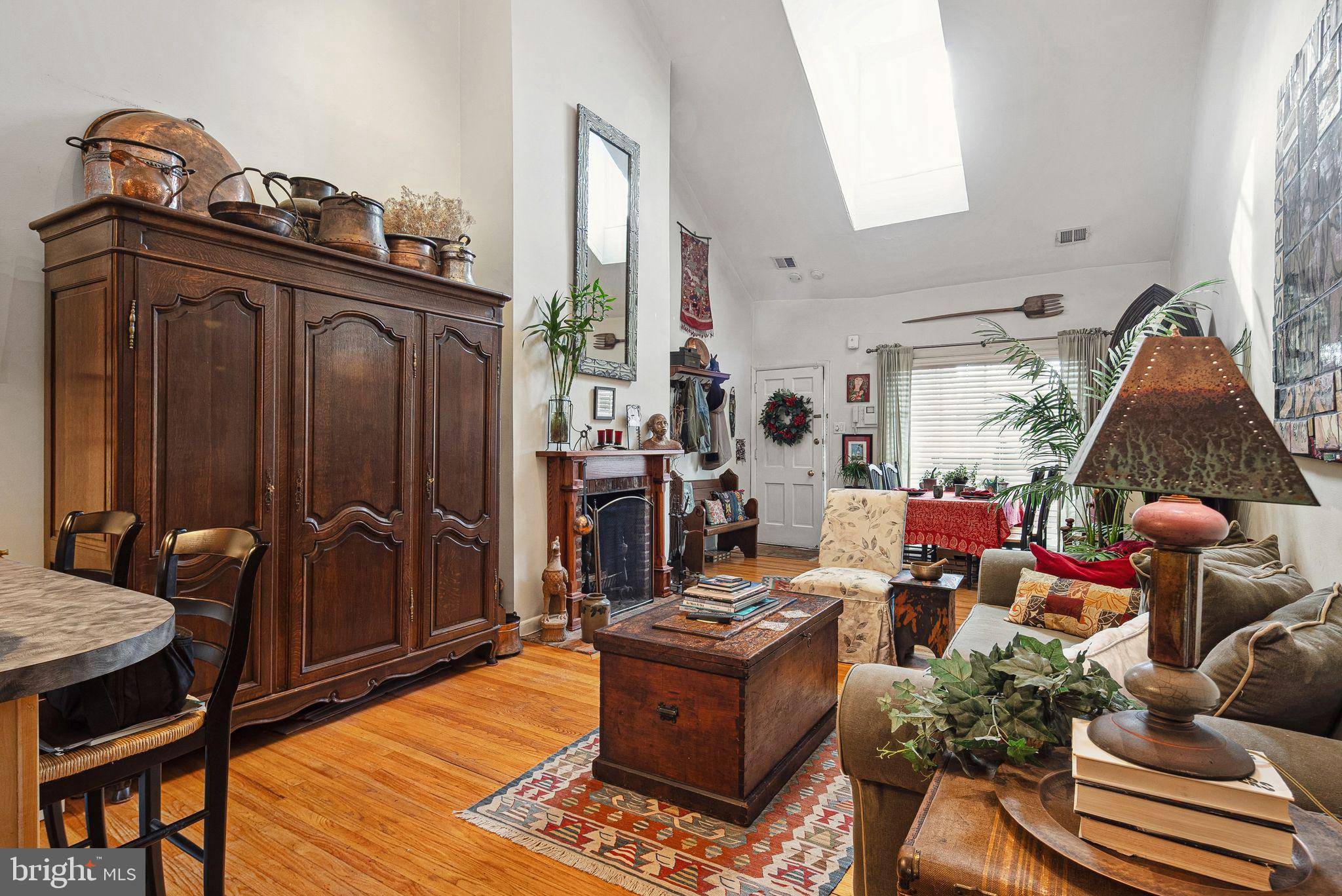 Philadelphia, PA 19147,400-416 S 2ND ST #408B