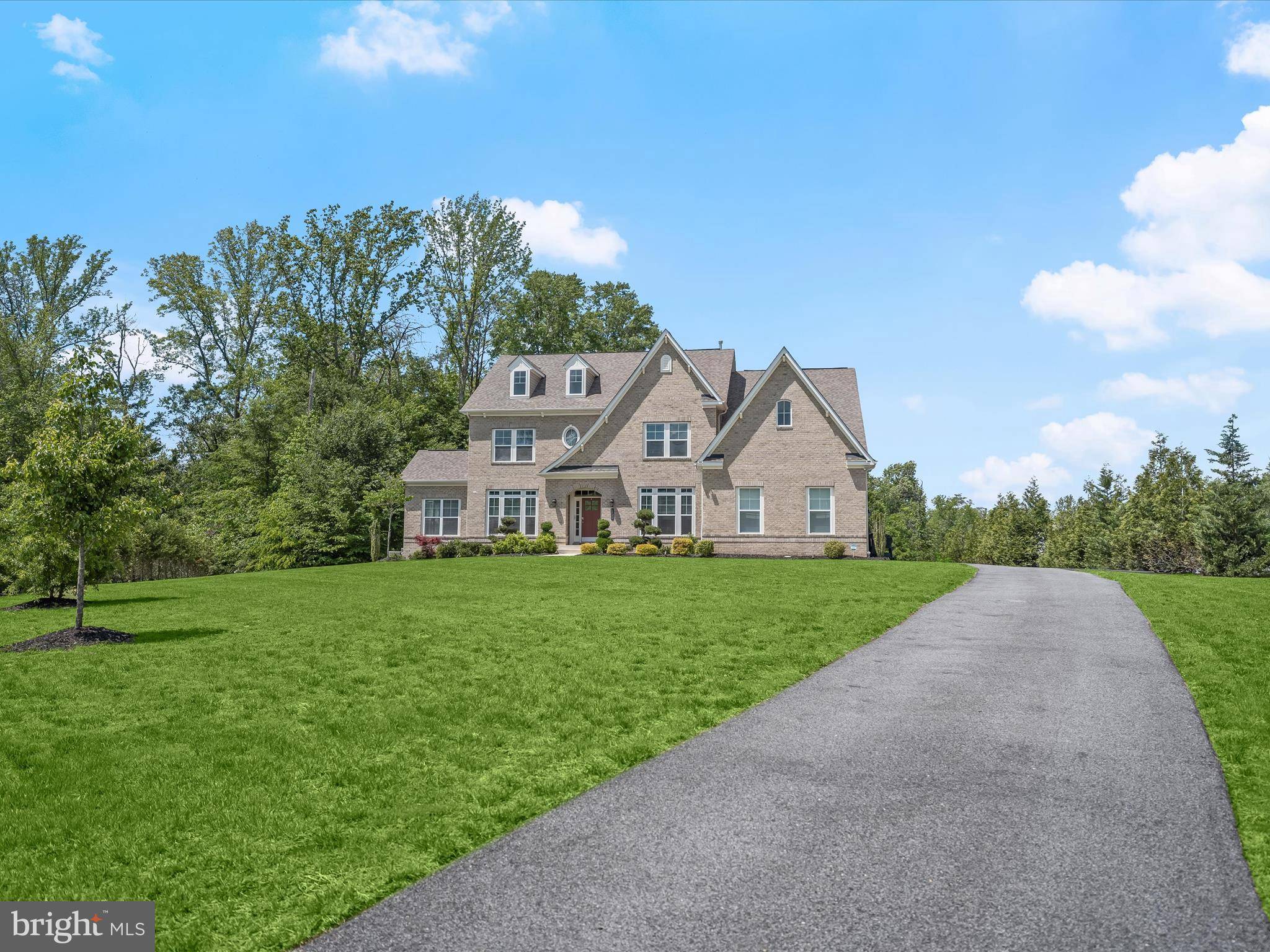 Accokeek, MD 20607,1902 ARARAT CT