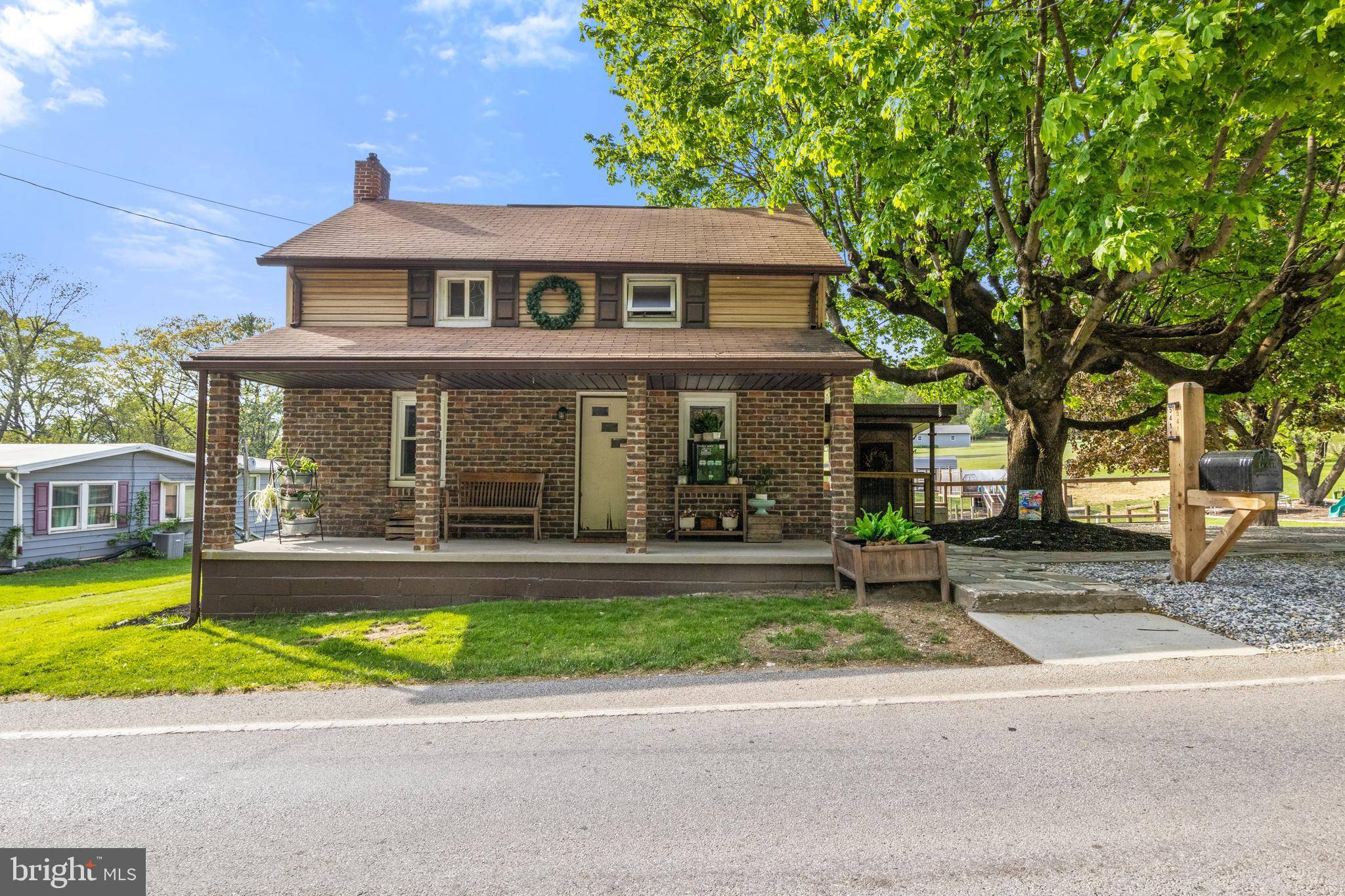 Spring Grove, PA 17362,5411 LEHMAN RD