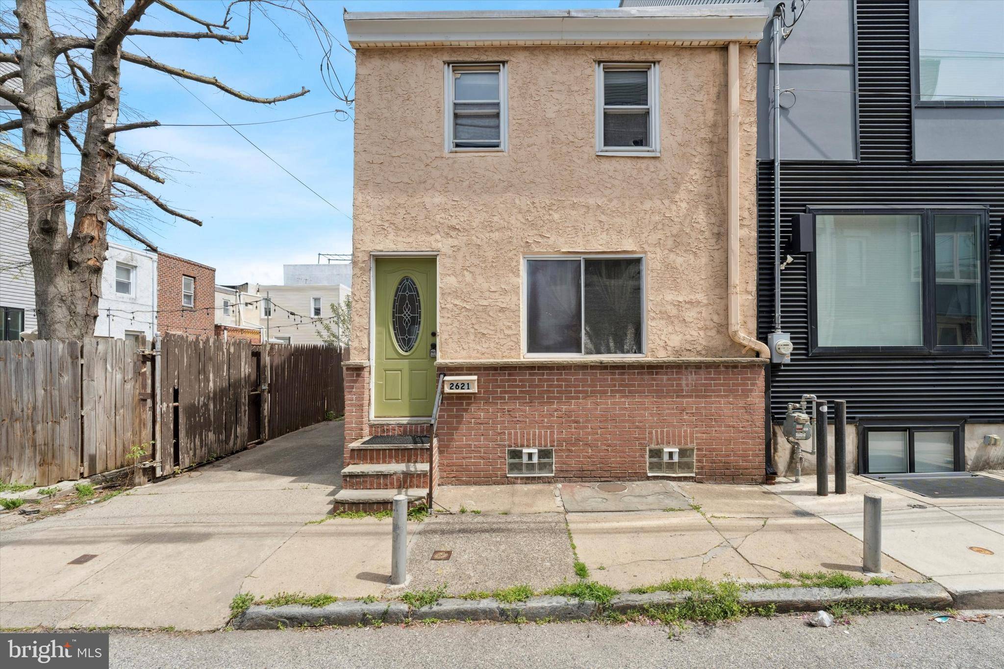 Philadelphia, PA 19125,2621 E ALBERT ST