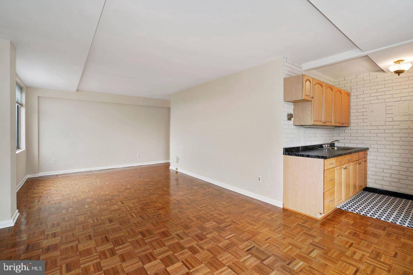 Washington, DC 20037,940 25TH ST NW #710-S