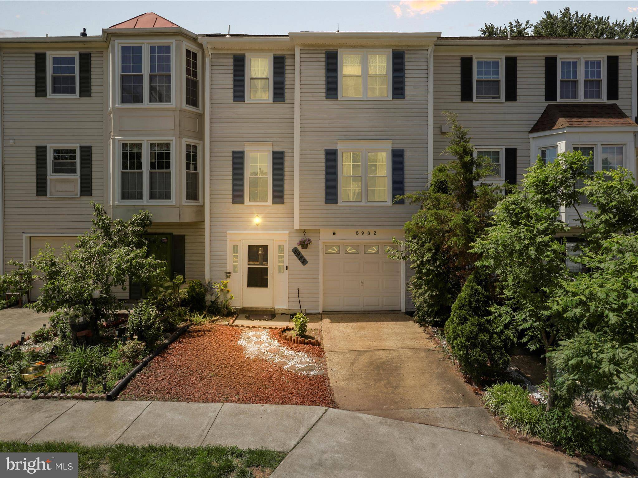 Manassas, VA 20110,8982 CANNON RIDGE DR