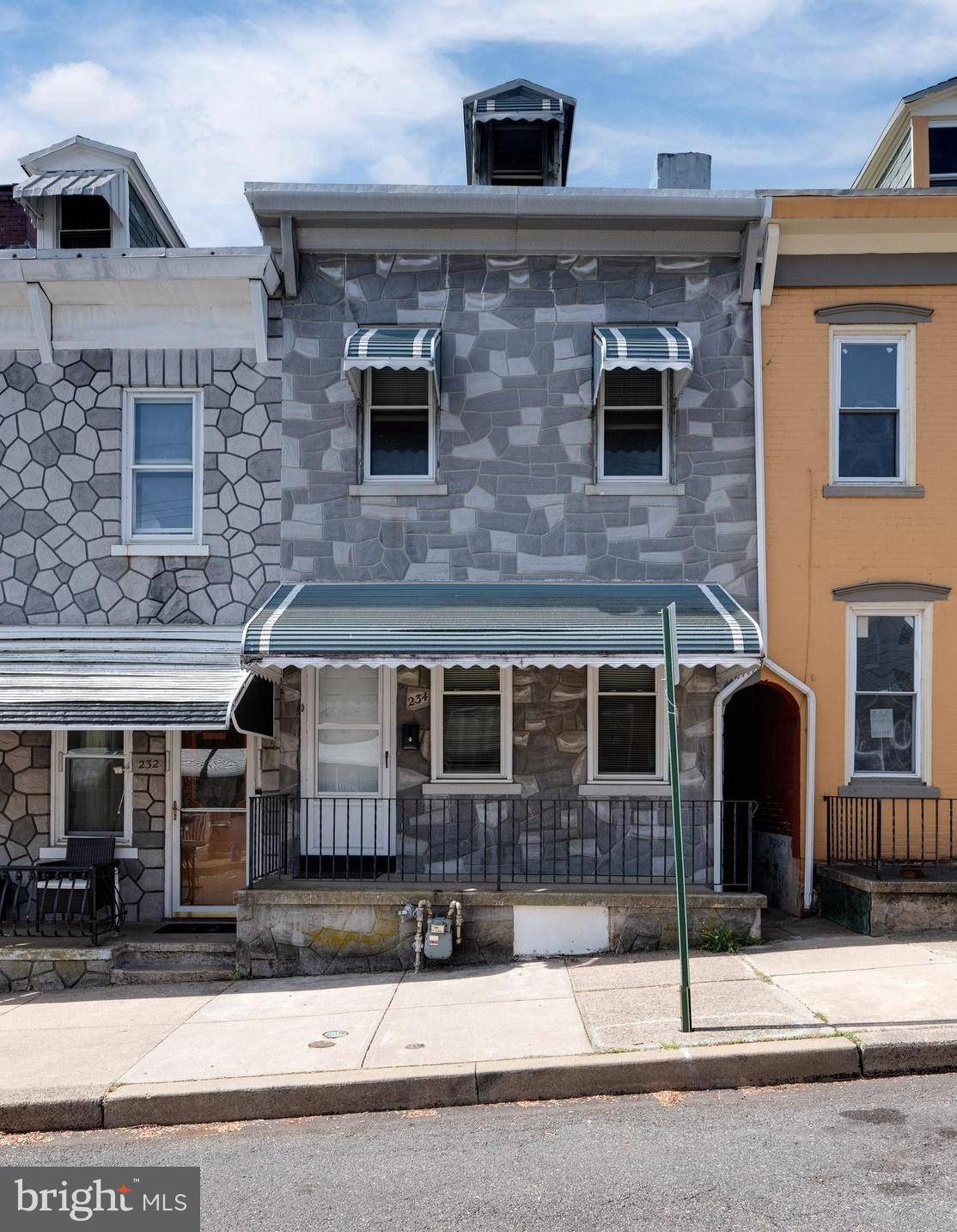 West Reading, PA 19611,234 CHESTNUT ST
