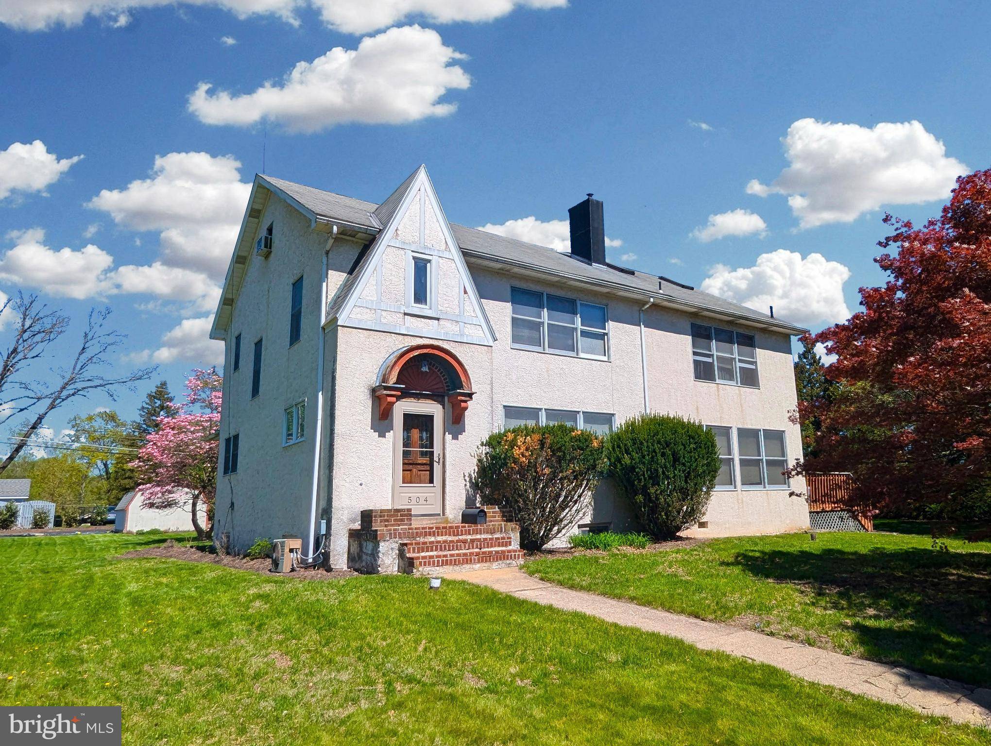 Perkasie, PA 18944,504 S 4TH ST