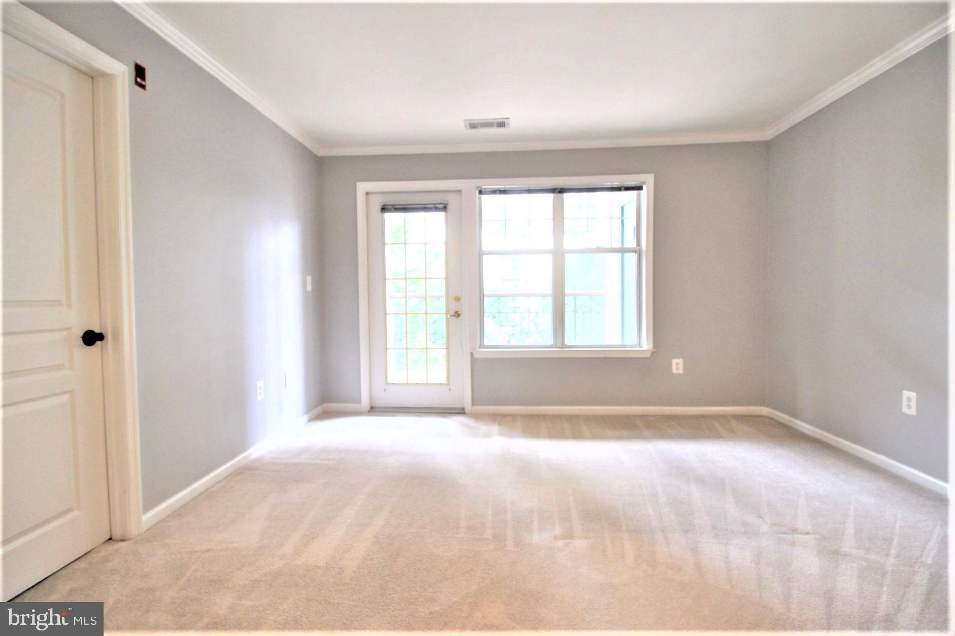 Falls Church, VA 22041,5565 SEMINARY RD #314