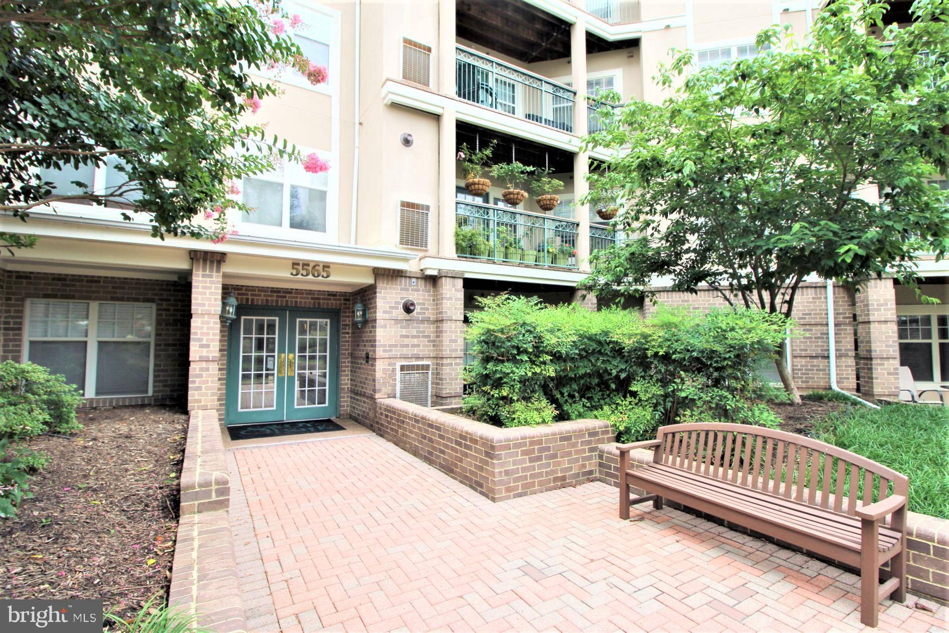 Falls Church, VA 22041,5565 SEMINARY RD #314