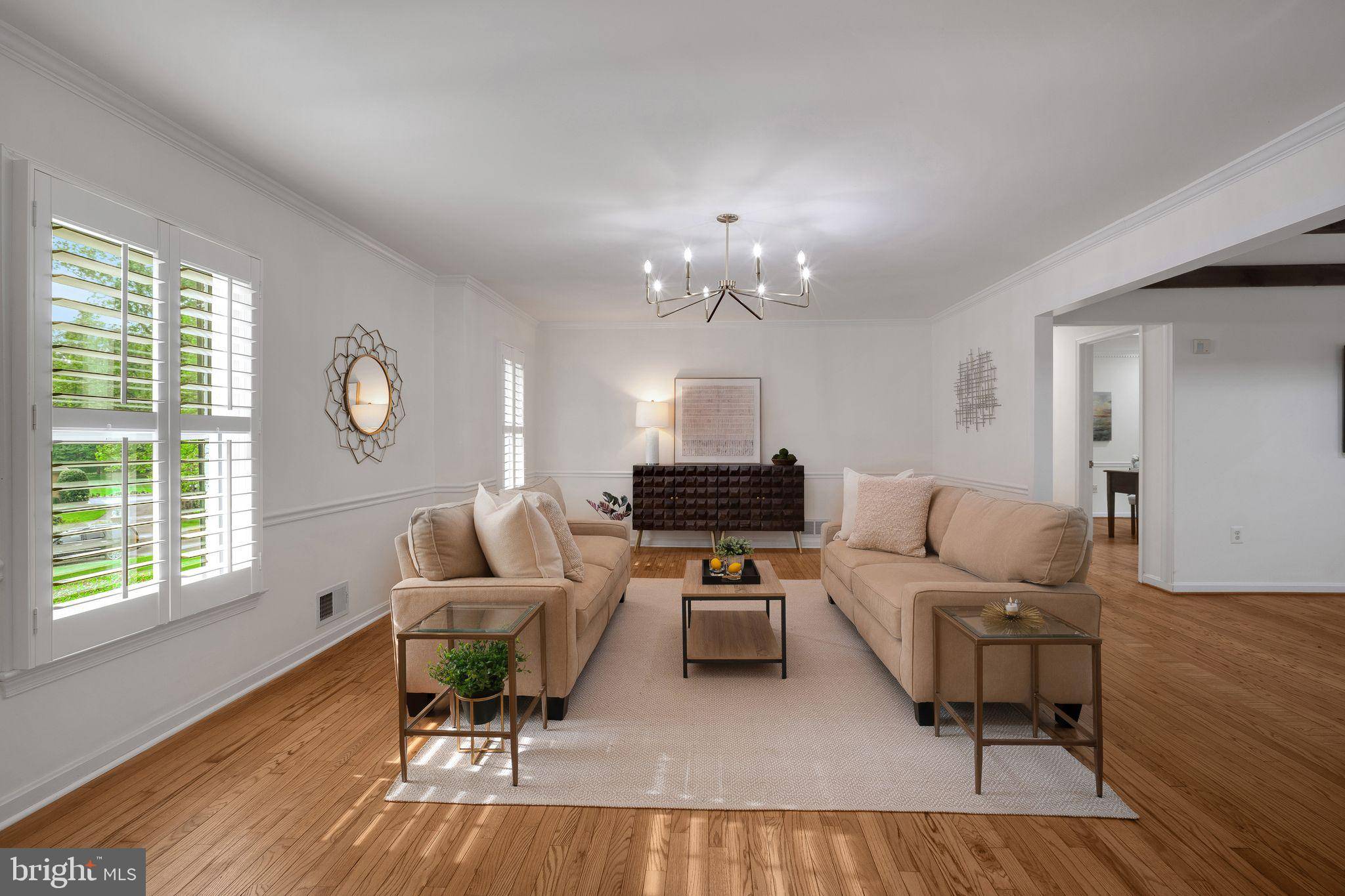 Oakton, VA 22124,2407 MARE LN