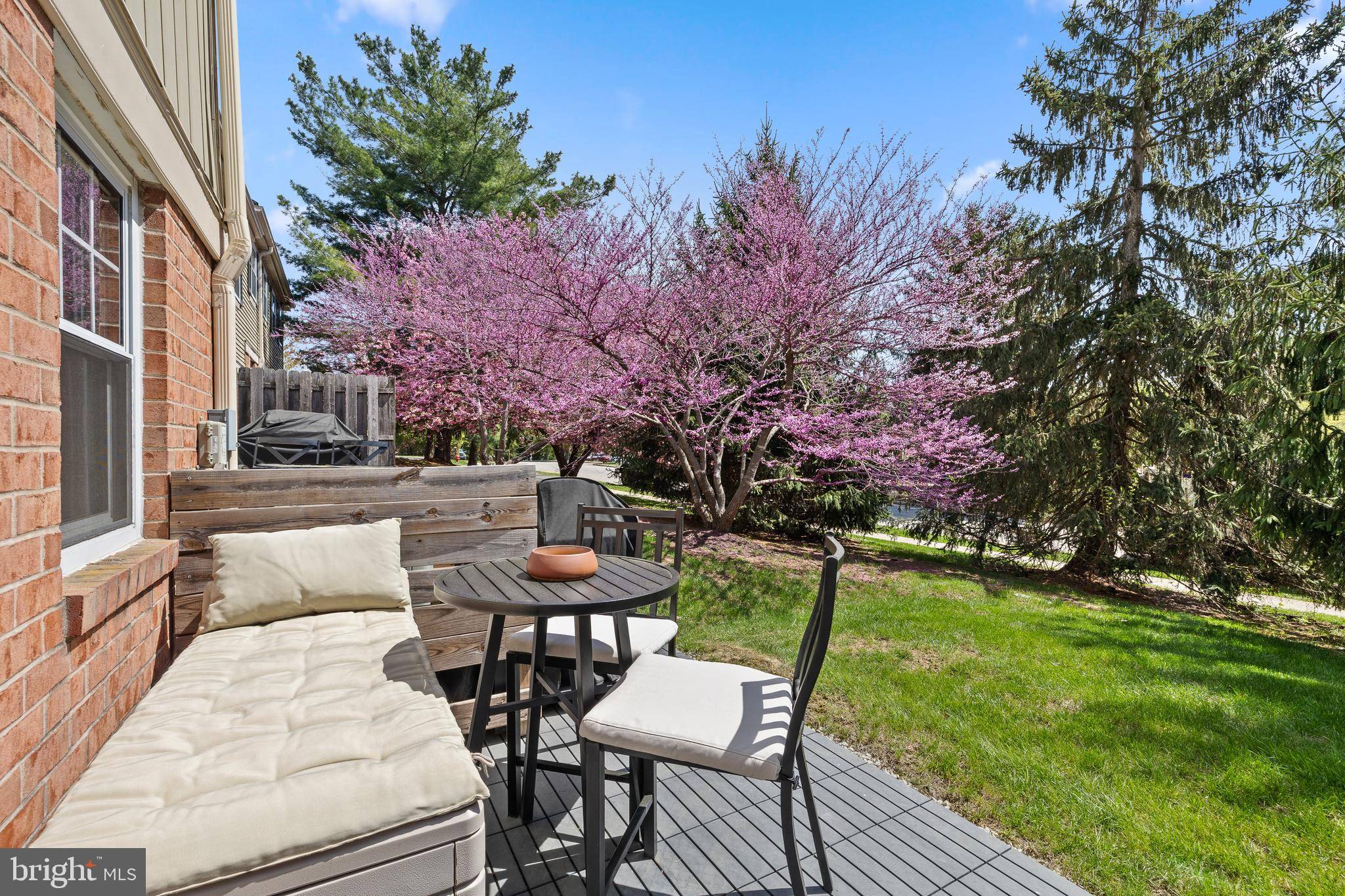 Blue Bell, PA 19422,32 YORKTOWN CT