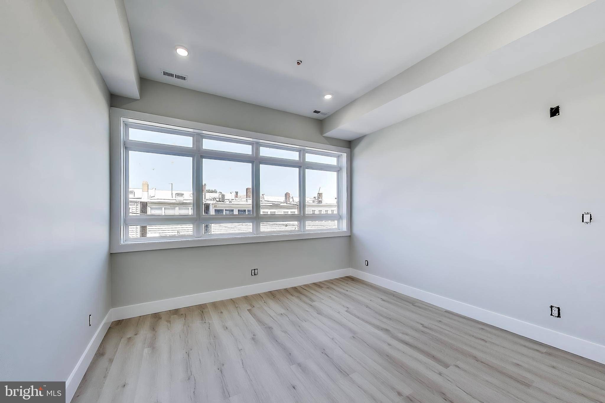 Washington, DC 20002,429 13TH ST NE #11