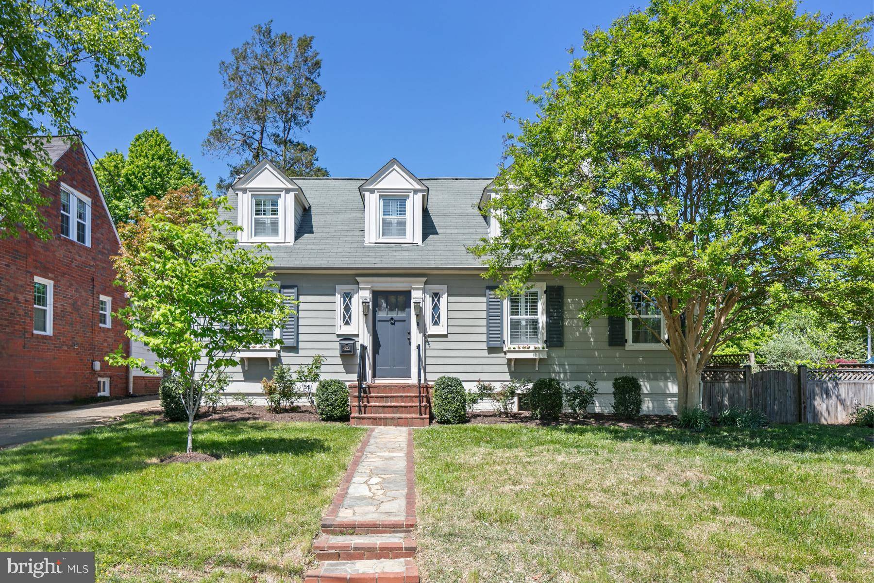 Arlington, VA 22207,4723 24TH RD N