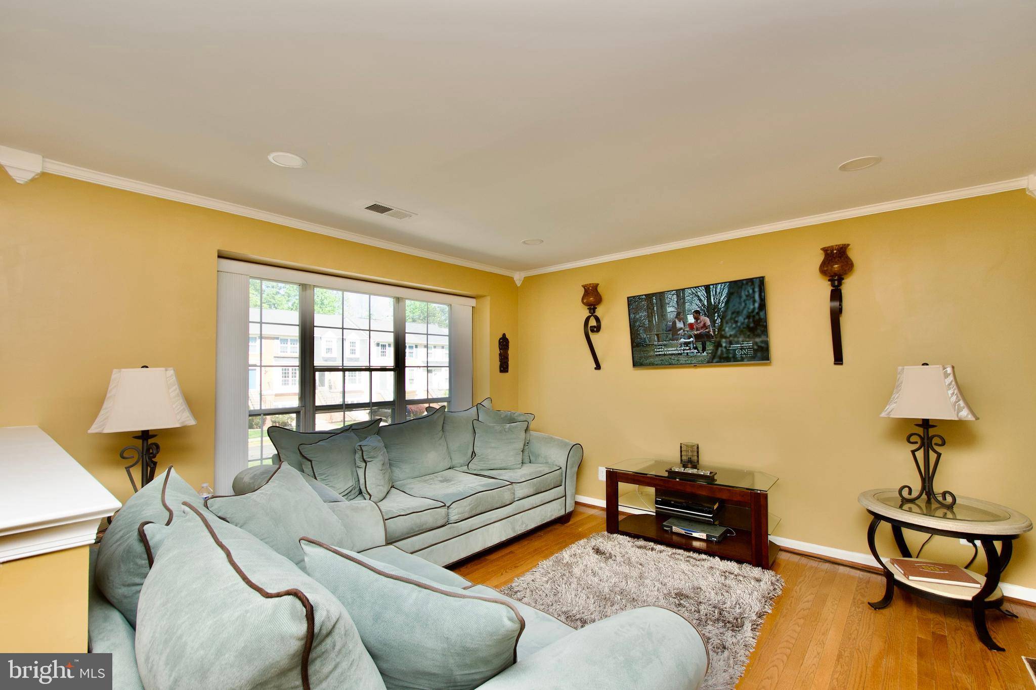 Lorton, VA 22079,8617 ROCKY GAP CT