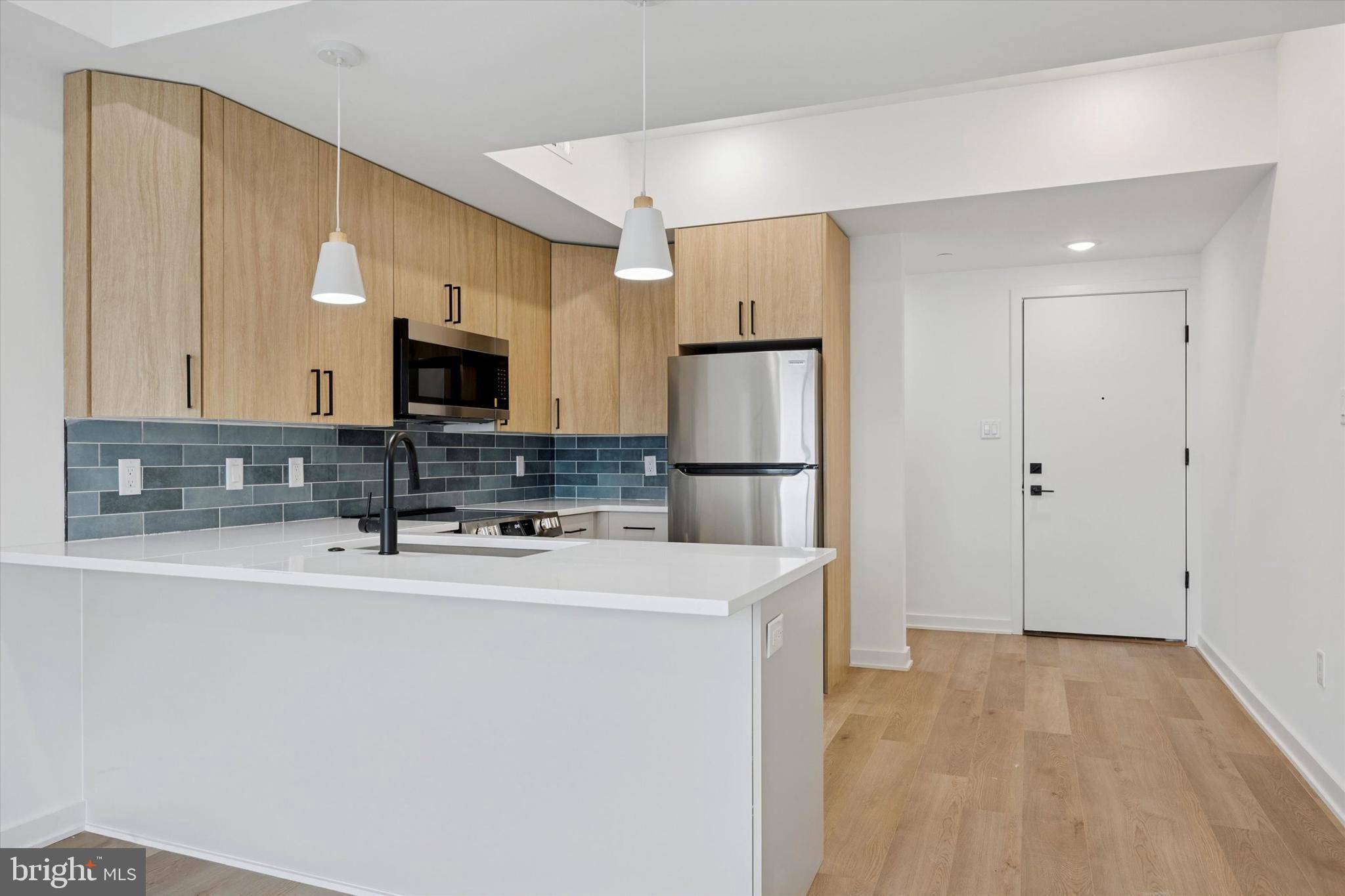 Philadelphia, PA 19125,2020 FRANKFORD AVENUE #306