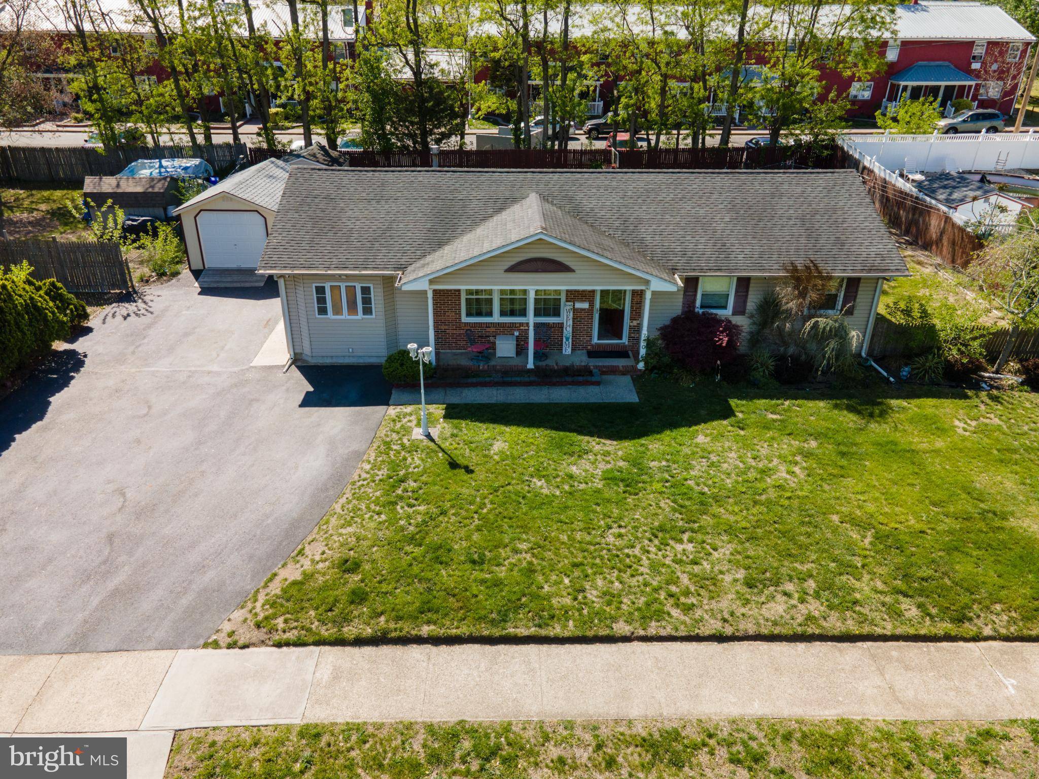 Vineland, NJ 08360,750 W EARL DR S