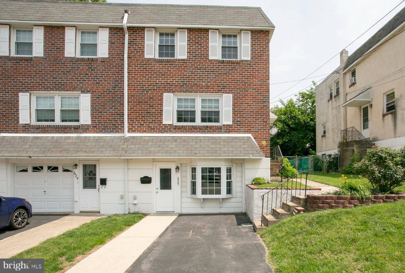 Norristown, PA 19401,627 LINDA LN