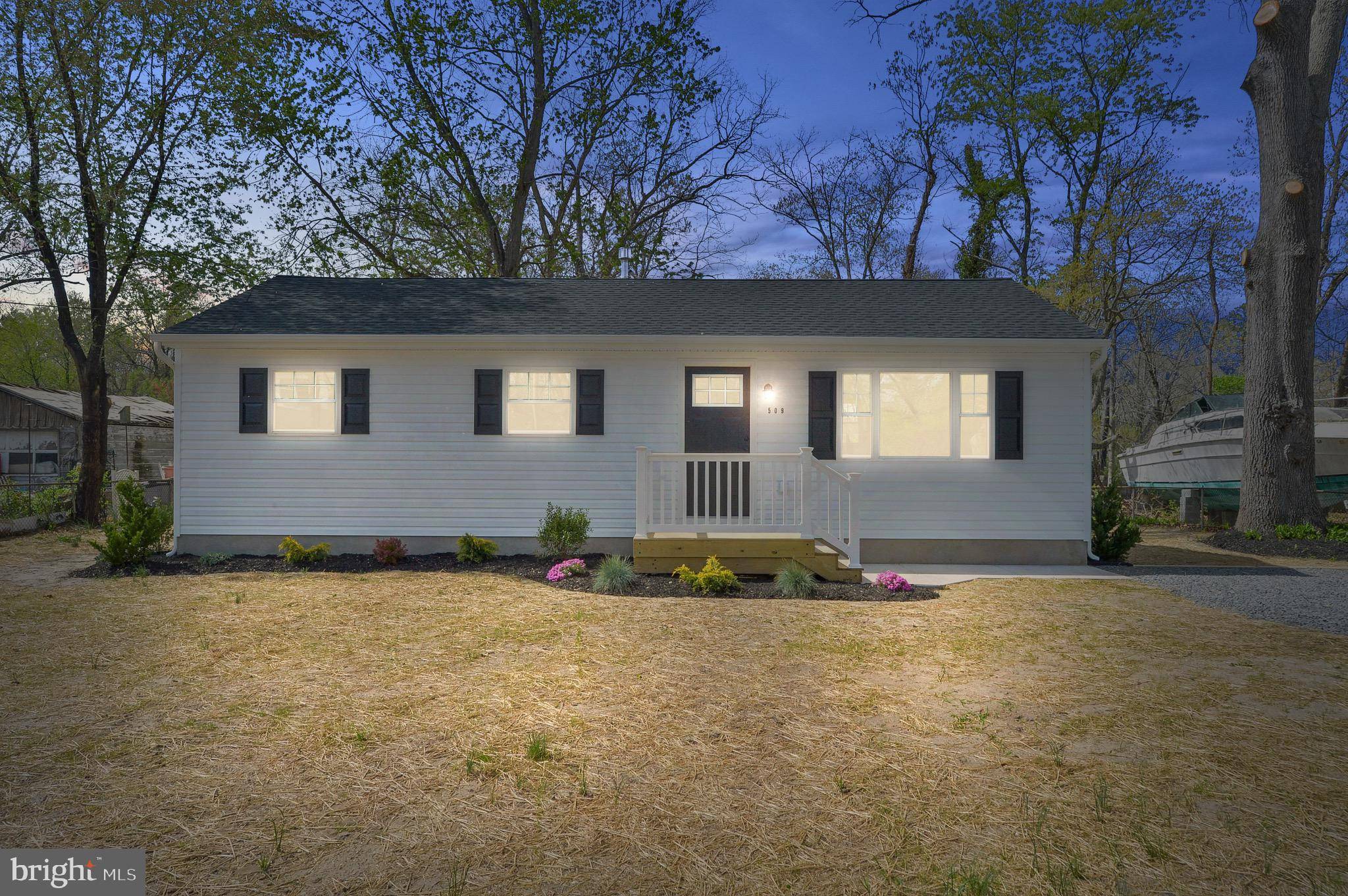 Williamstown, NJ 08094,509 CUSHMAN AVE