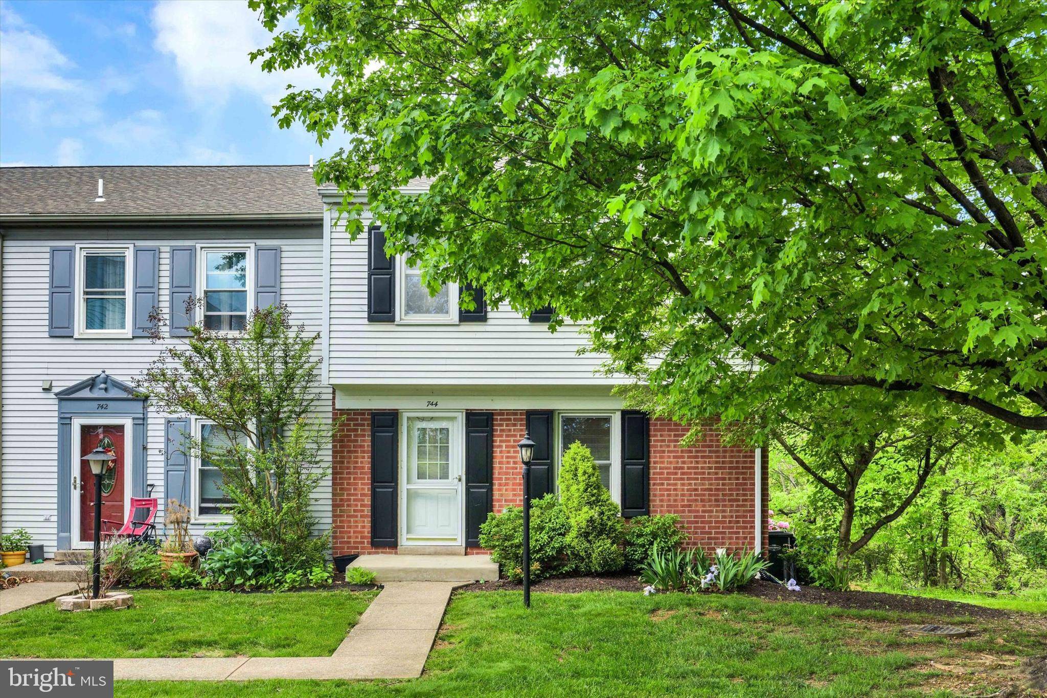 Mechanicsburg, PA 17055,744 ALLENVIEW DR