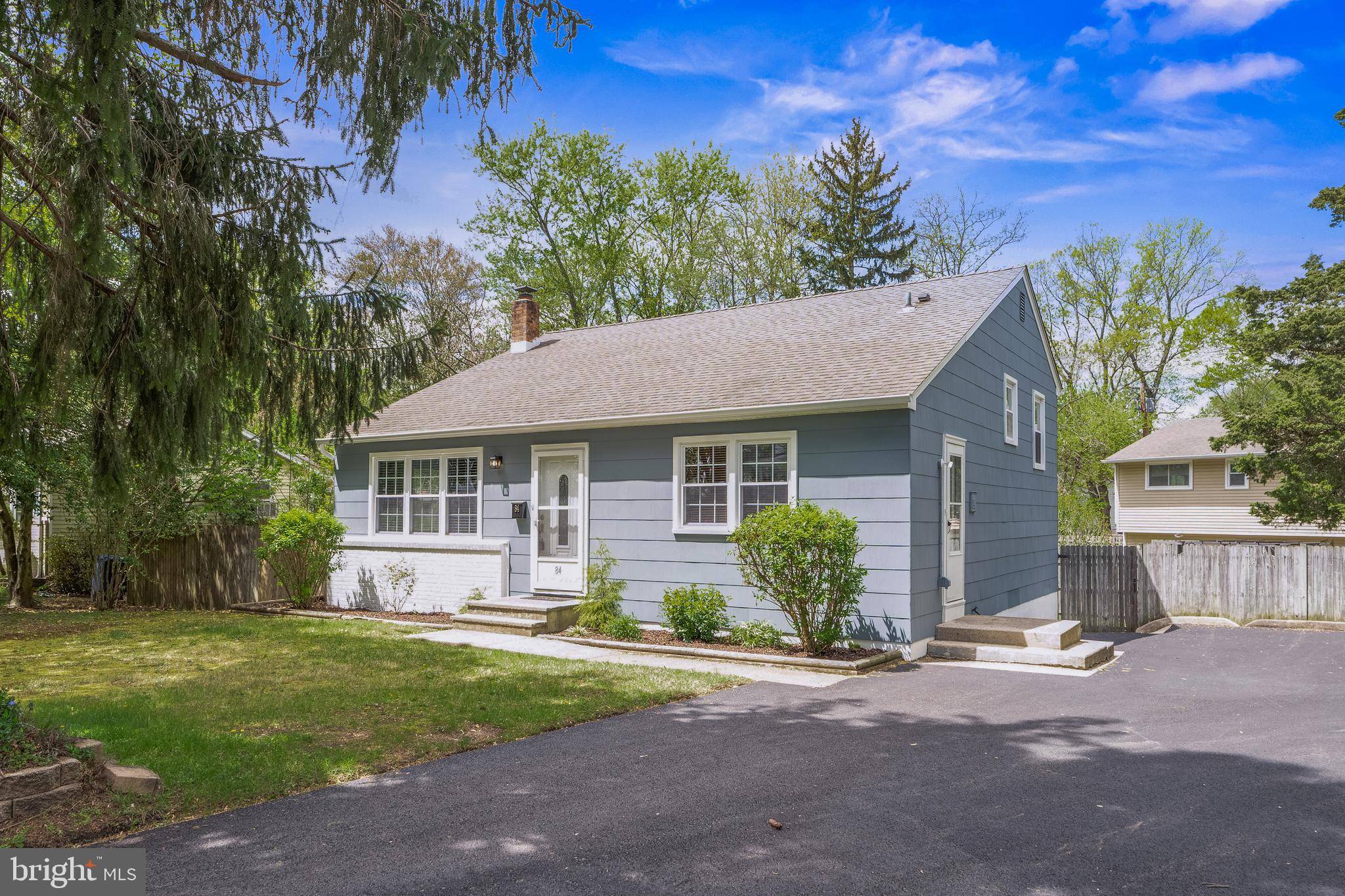 Mount Holly, NJ 08060,84 WALNUT ST