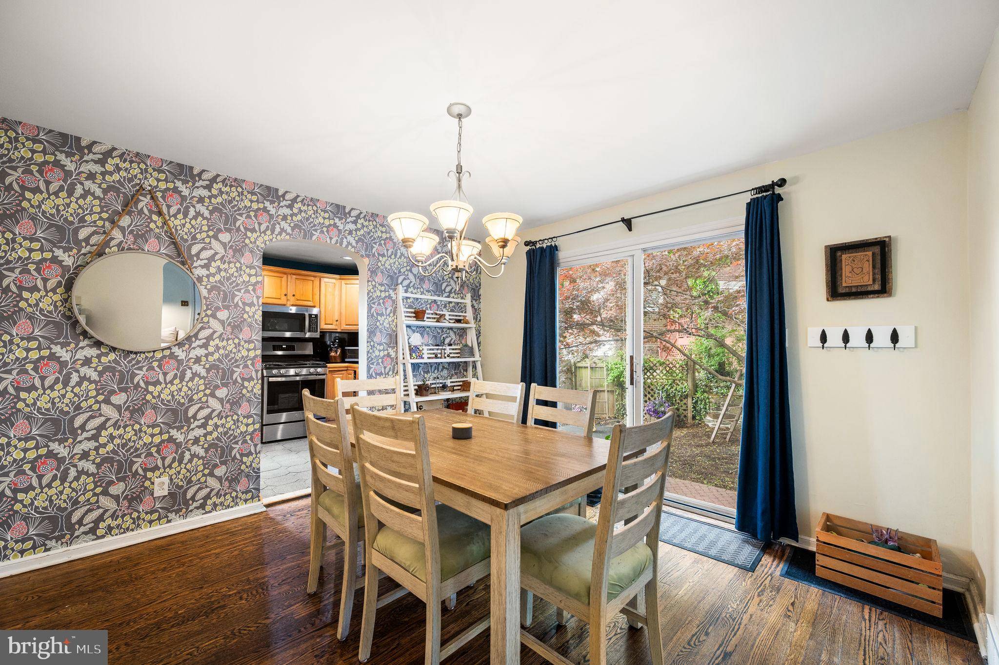 Philadelphia, PA 19128,567 PEDLEY RD