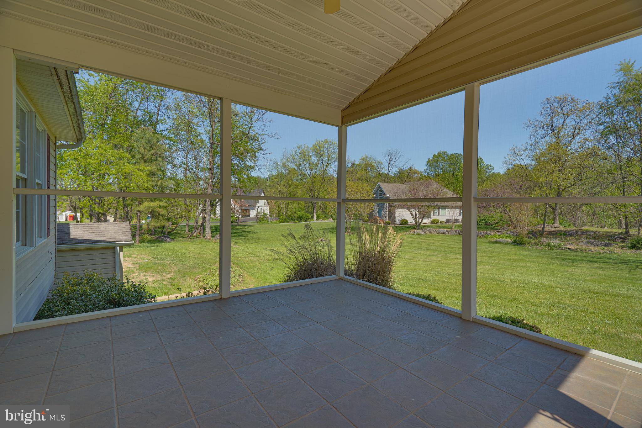 Martinsburg, WV 25403,27 BLESSING LN