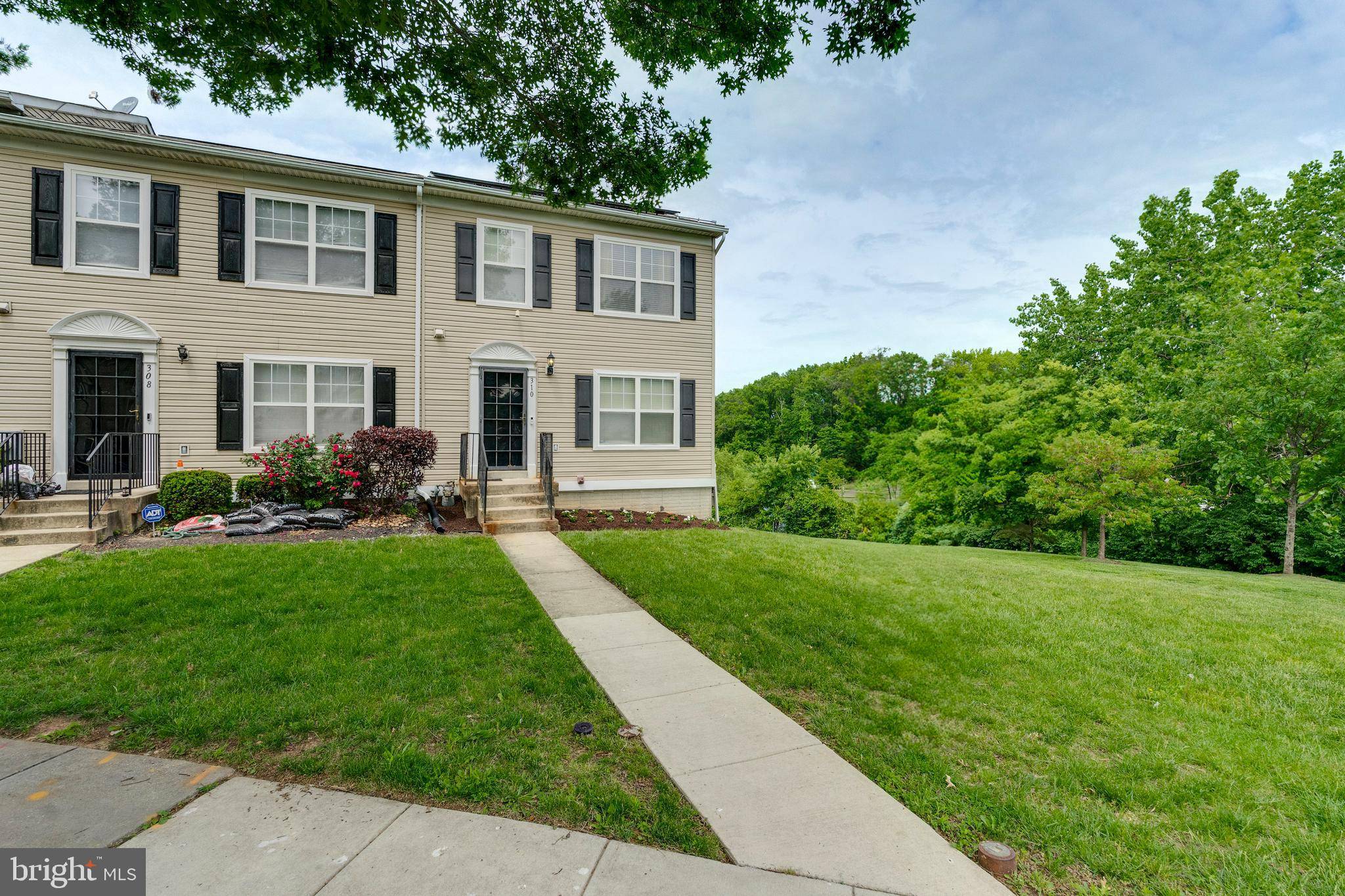 Washington, DC 20019,310 CAPE DR SE