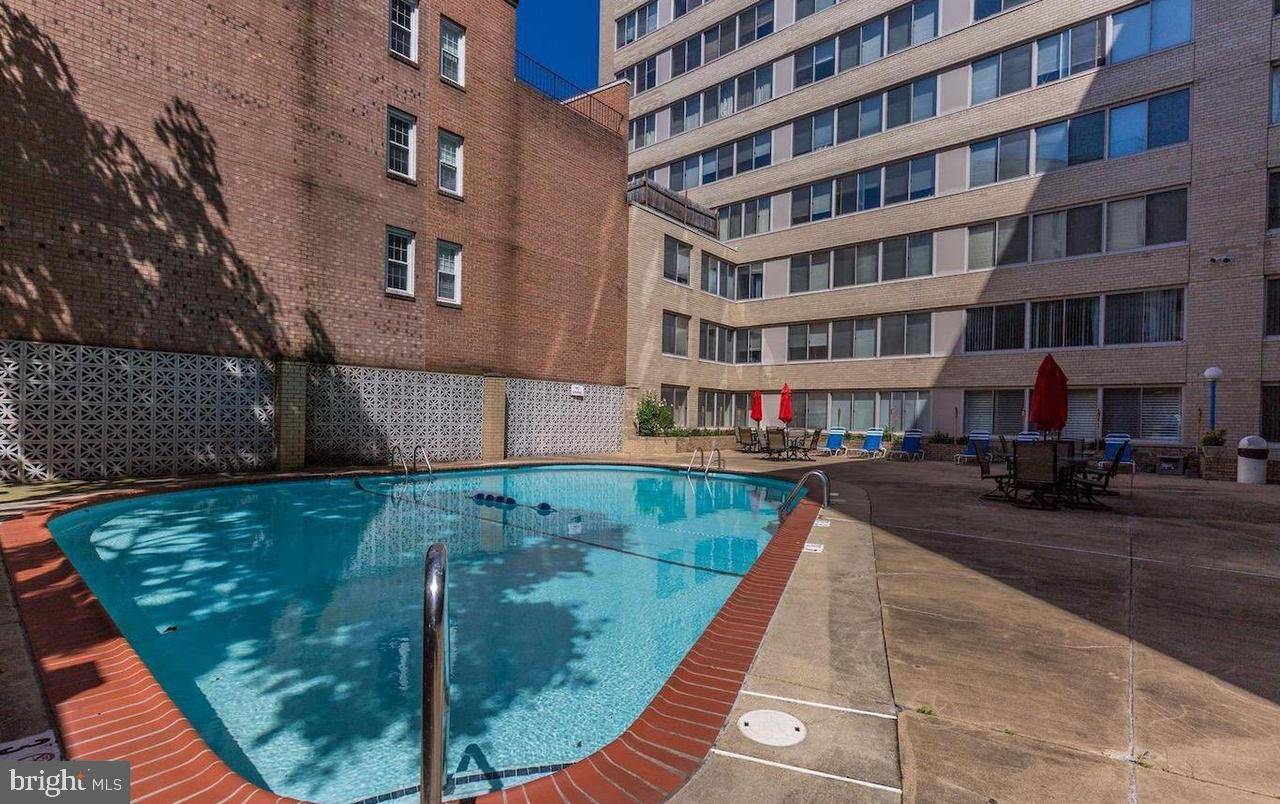 Washington, DC 20037,922 24TH ST NW #517