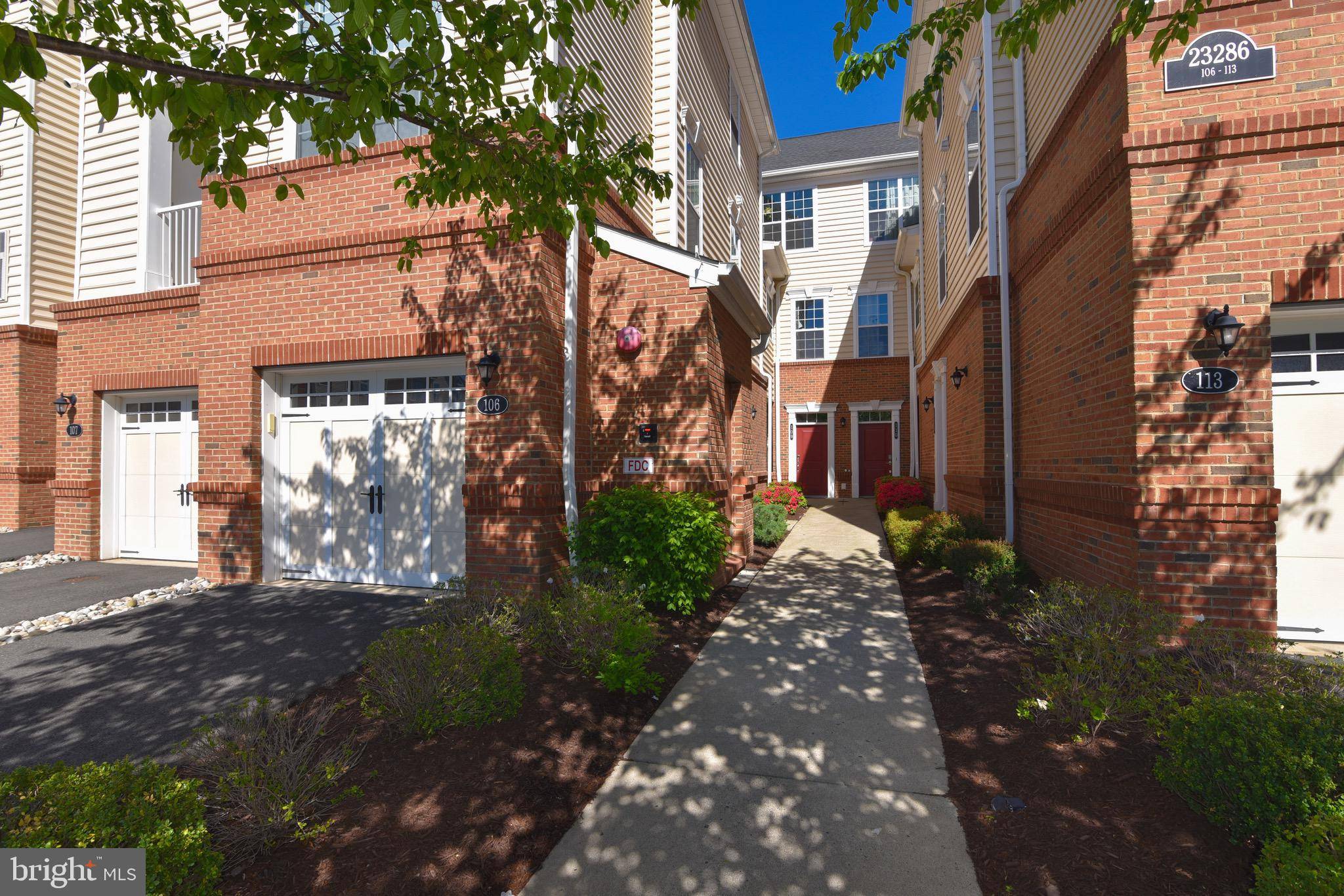 Ashburn, VA 20148,23286 SOUTHDOWN MANOR TER #108